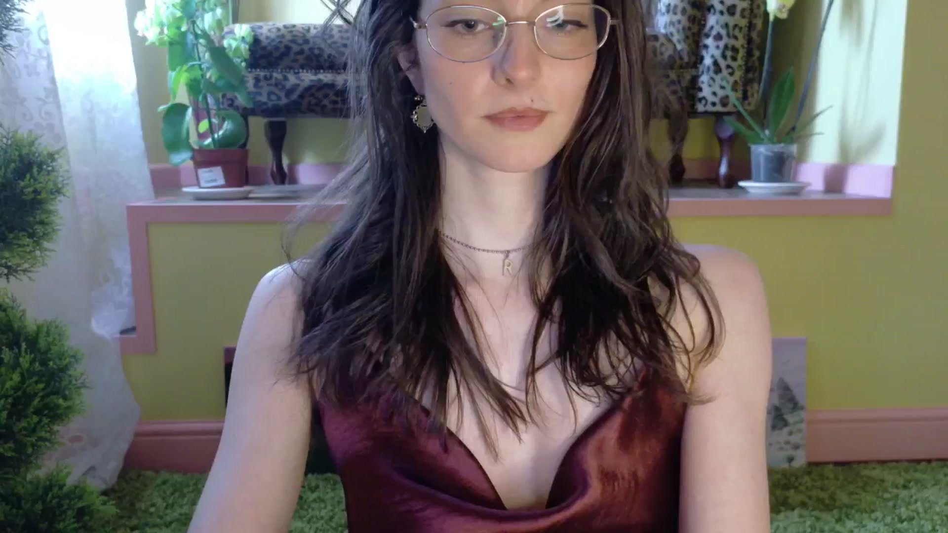 Gallery image thumbnail from sylksiren's myfreecams stream on, 05/06/2025, 17:41 image 16 of 20