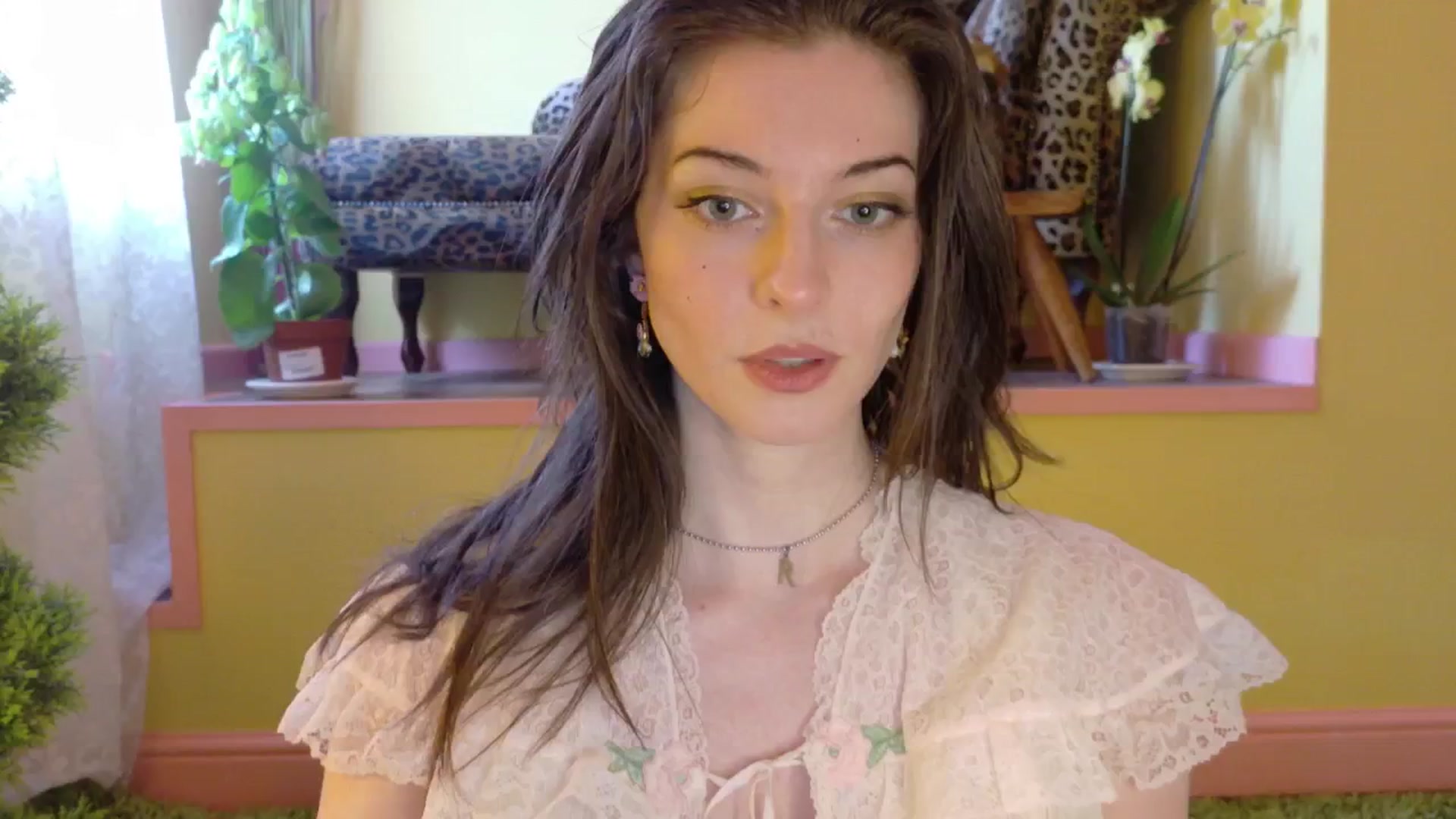 Gallery image thumbnail from sylksiren's myfreecams stream on, 05/07/2025, 19:31 image 1 of 20