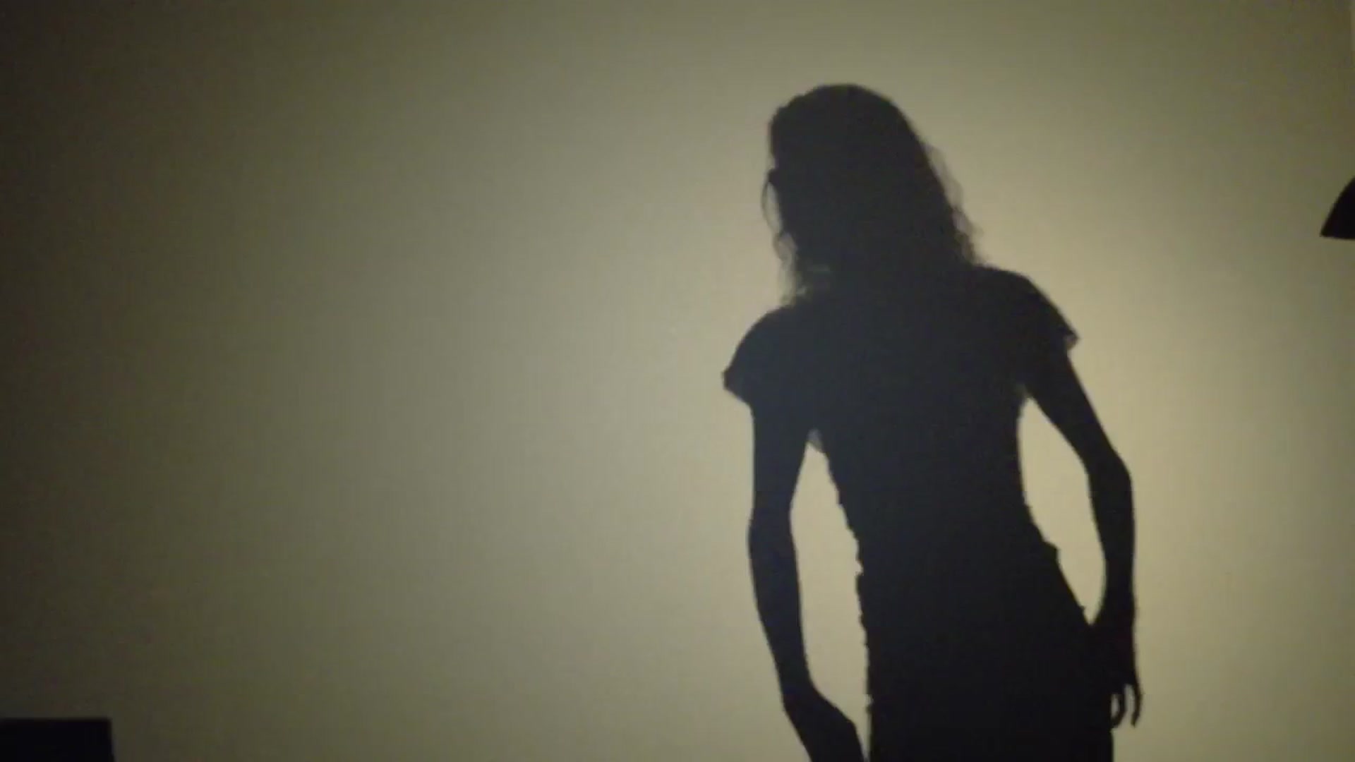 Gallery image thumbnail from sylksiren's myfreecams stream on, 05/11/2025, 22:55 image 19 of 20
