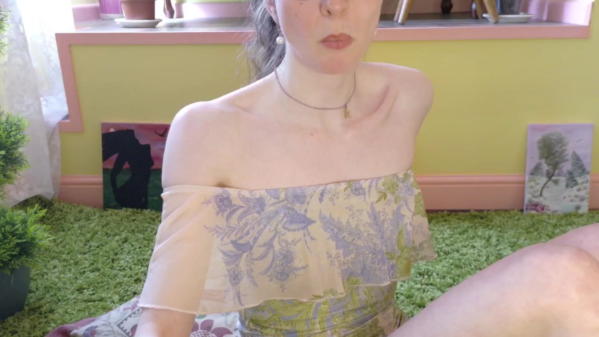 Gallery image thumbnail from sylksiren's myfreecams stream on, 05/12/2025, 09:58 image 20 of 20