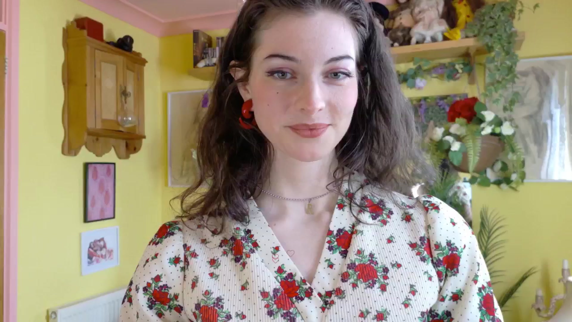 Gallery image thumbnail from sylksiren's myfreecams stream on, 05/14/2025, 14:58 image 14 of 20