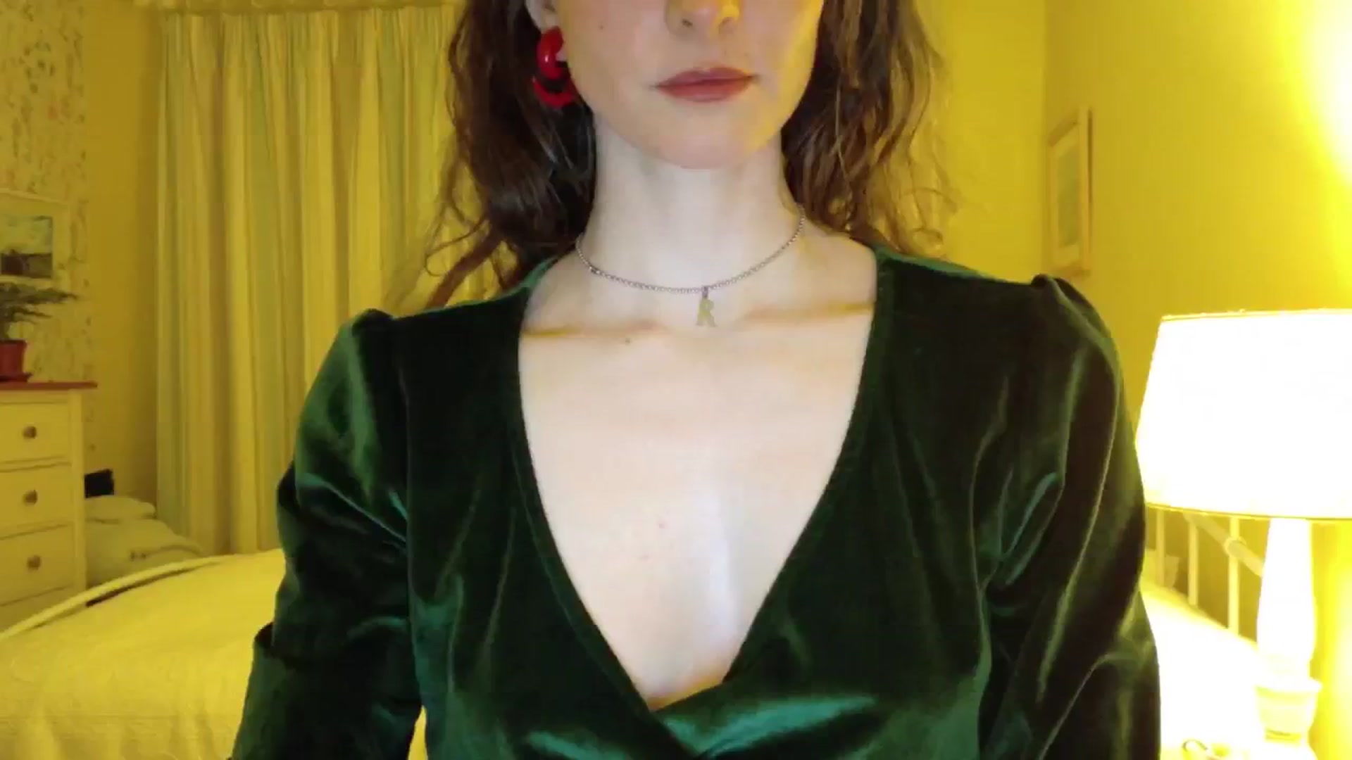 Gallery image thumbnail from sylksiren's myfreecams stream on, 05/15/2025, 24:01 image 9 of 20