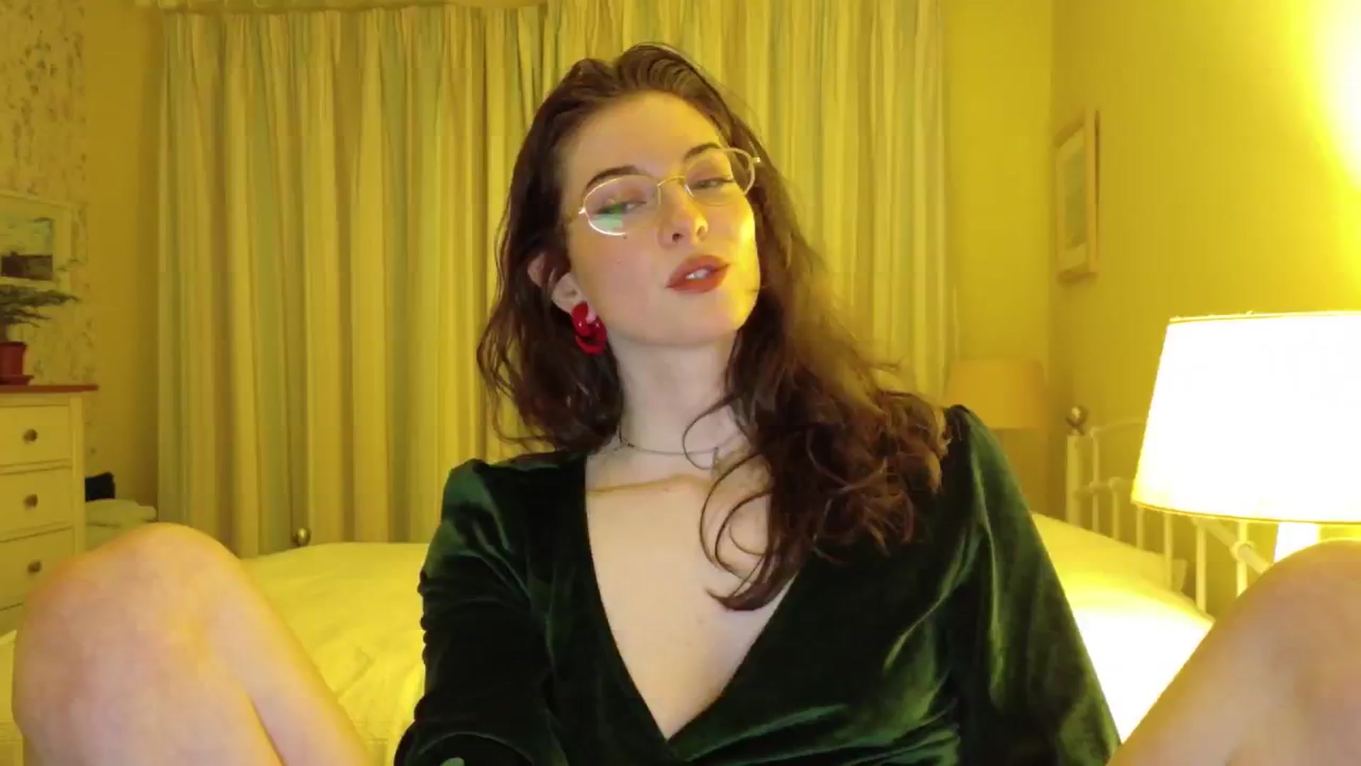 Gallery image thumbnail from sylksiren's myfreecams stream on, 05/15/2025, 24:01 image 8 of 20