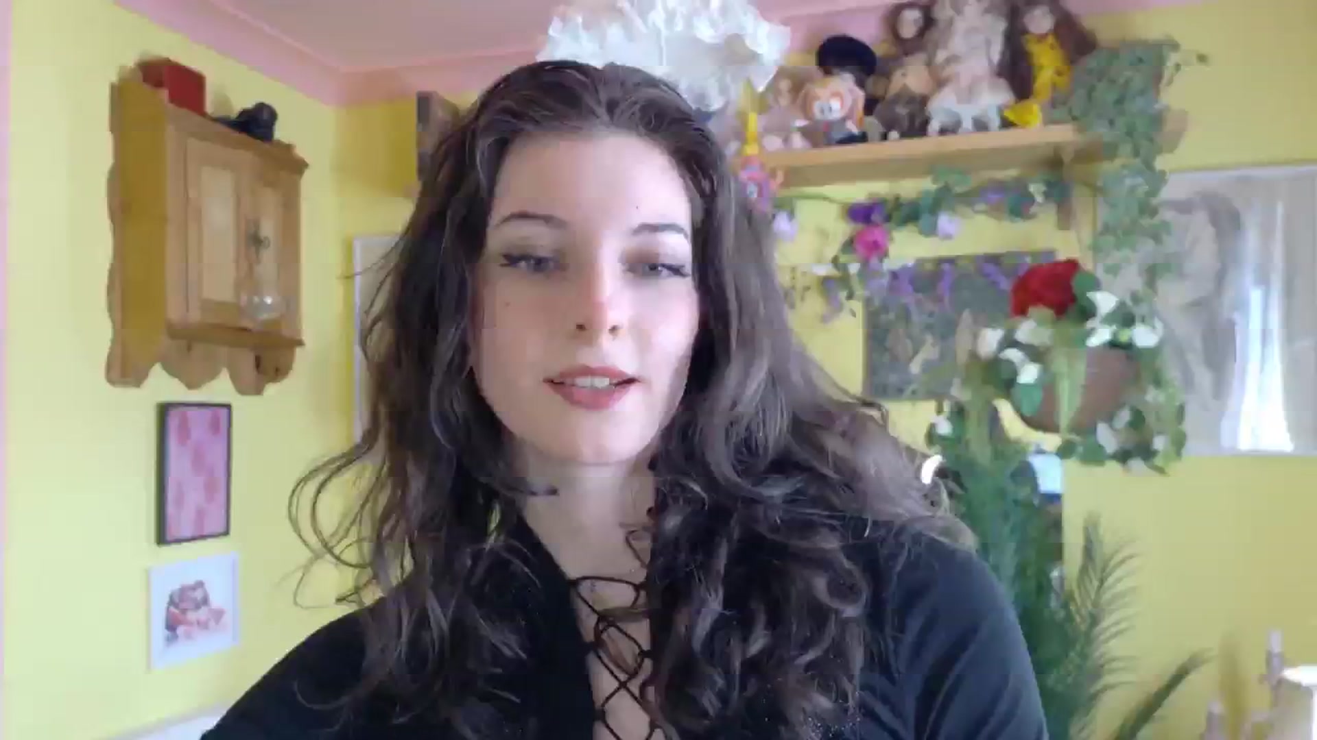 Gallery image thumbnail from sylksiren's myfreecams stream on, 05/21/2025, 14:08 image 10 of 20