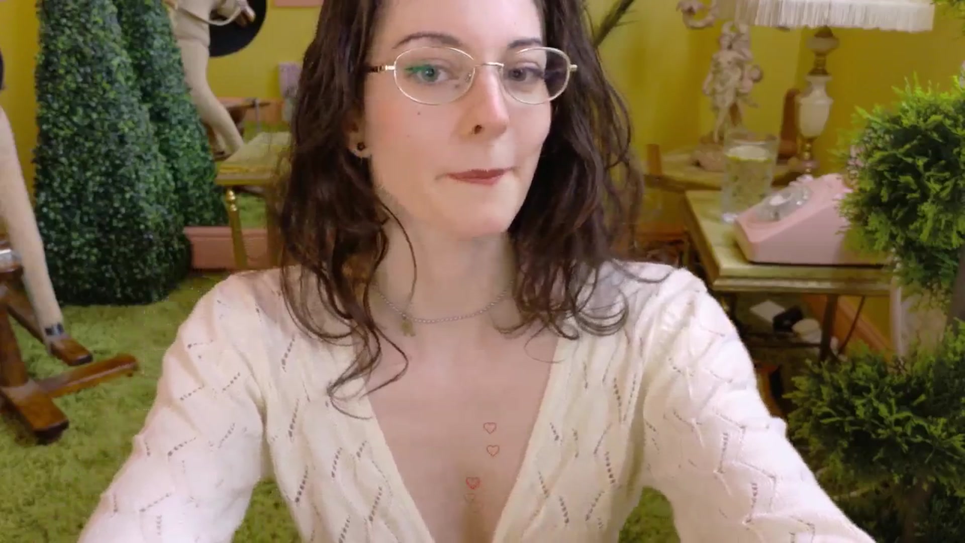 Gallery image thumbnail from sylksiren's myfreecams stream on, 05/26/2025, 16:55 image 15 of 20