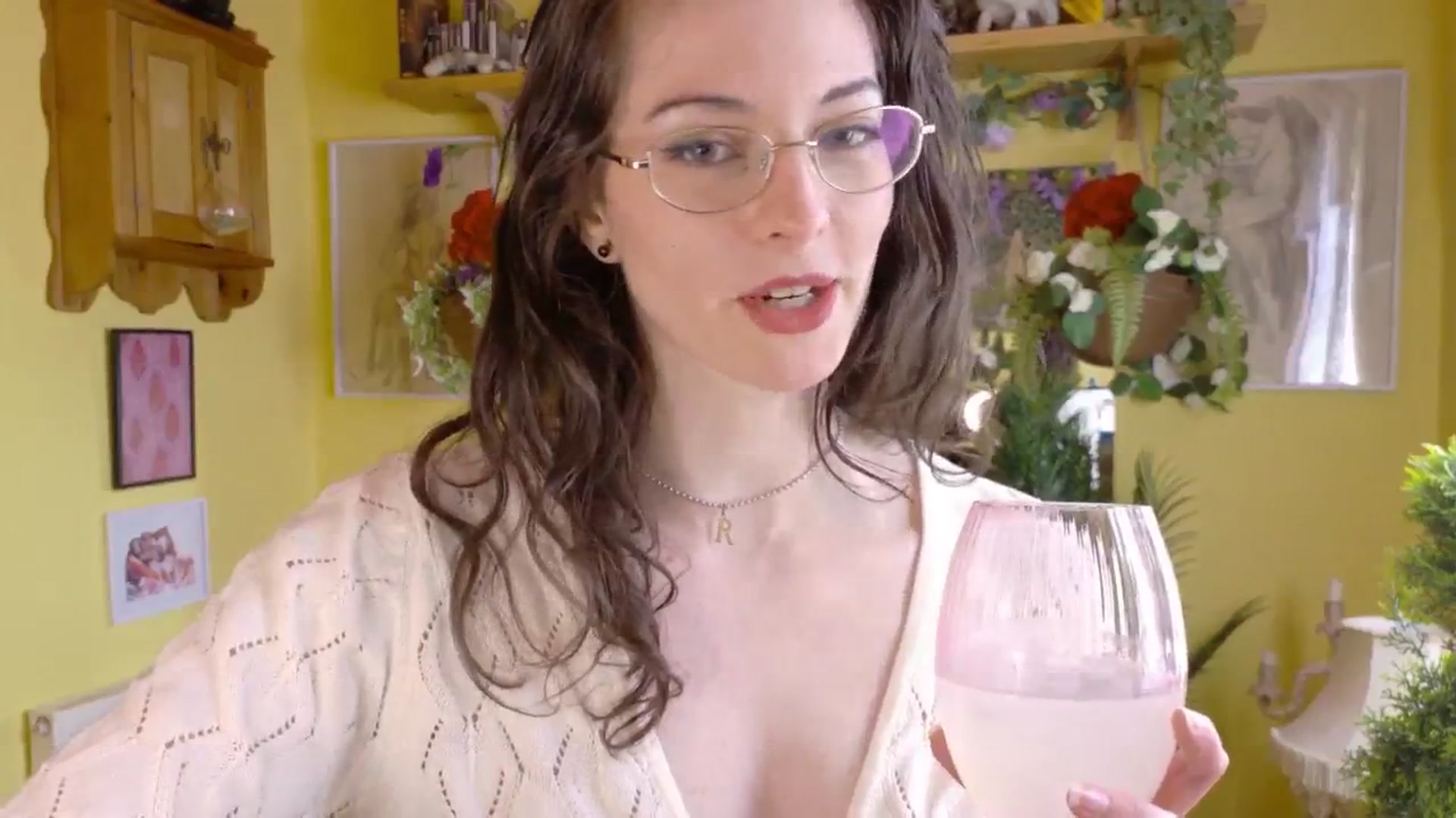 Gallery image thumbnail from sylksiren's myfreecams stream on, 05/26/2025, 16:55 image 6 of 20