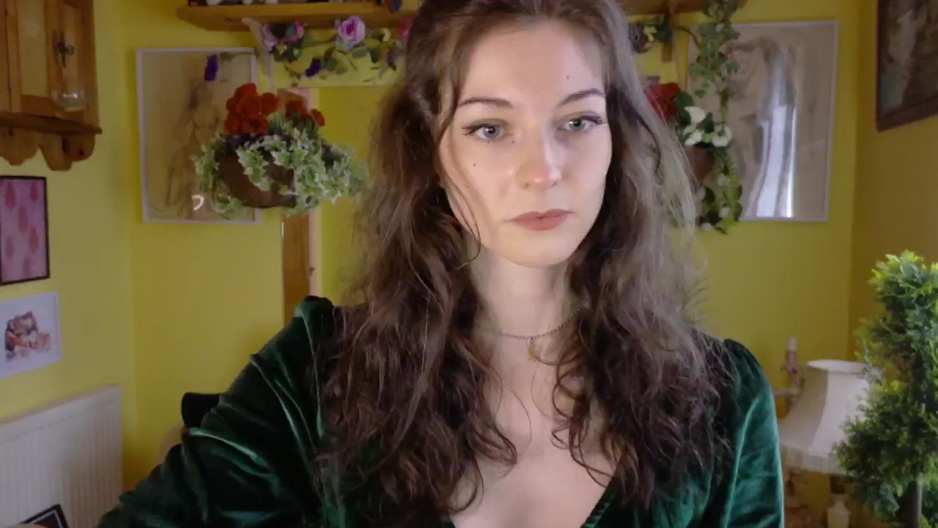 Gallery image thumbnail from sylksiren's myfreecams stream on, 05/27/2025, 14:11 image 19 of 20