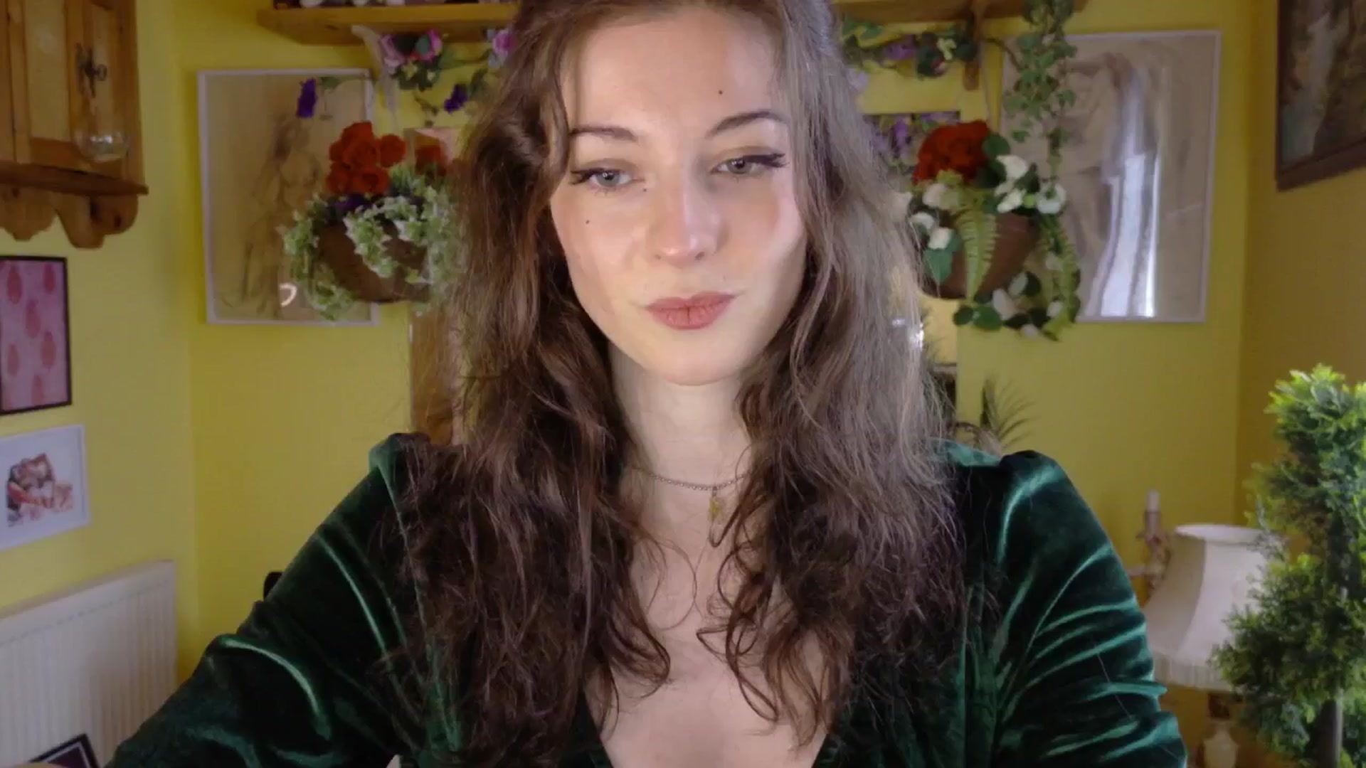 Gallery image thumbnail from sylksiren's myfreecams stream on, 05/27/2025, 14:11 image 18 of 20