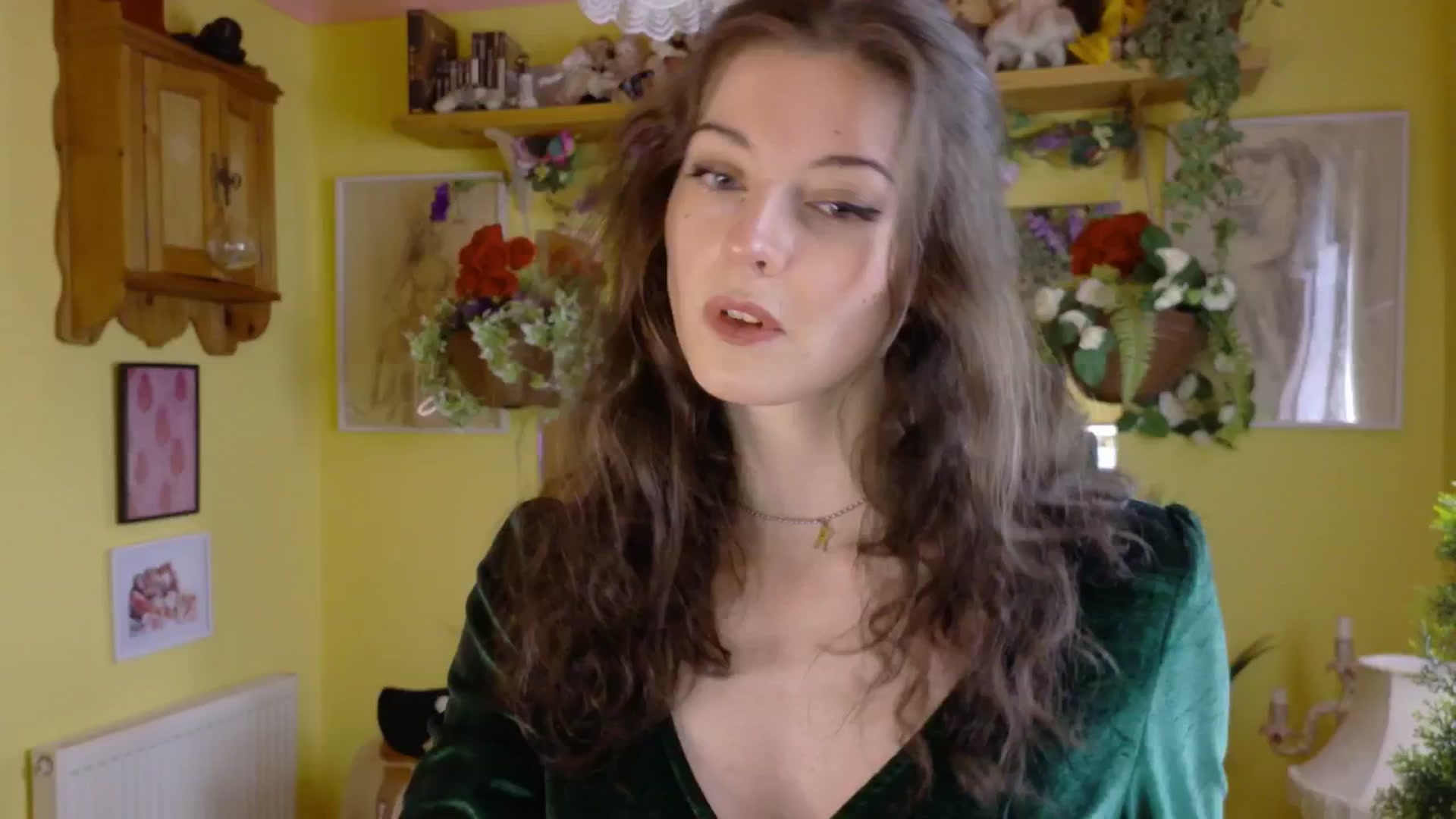 Gallery image thumbnail from sylksiren's myfreecams stream on, 05/27/2025, 14:11 image 11 of 20