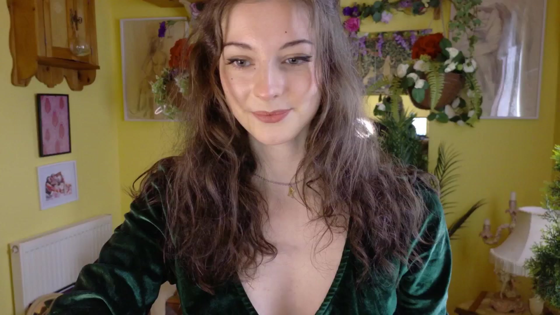Gallery image thumbnail from sylksiren's myfreecams stream on, 05/27/2025, 14:11 image 15 of 20