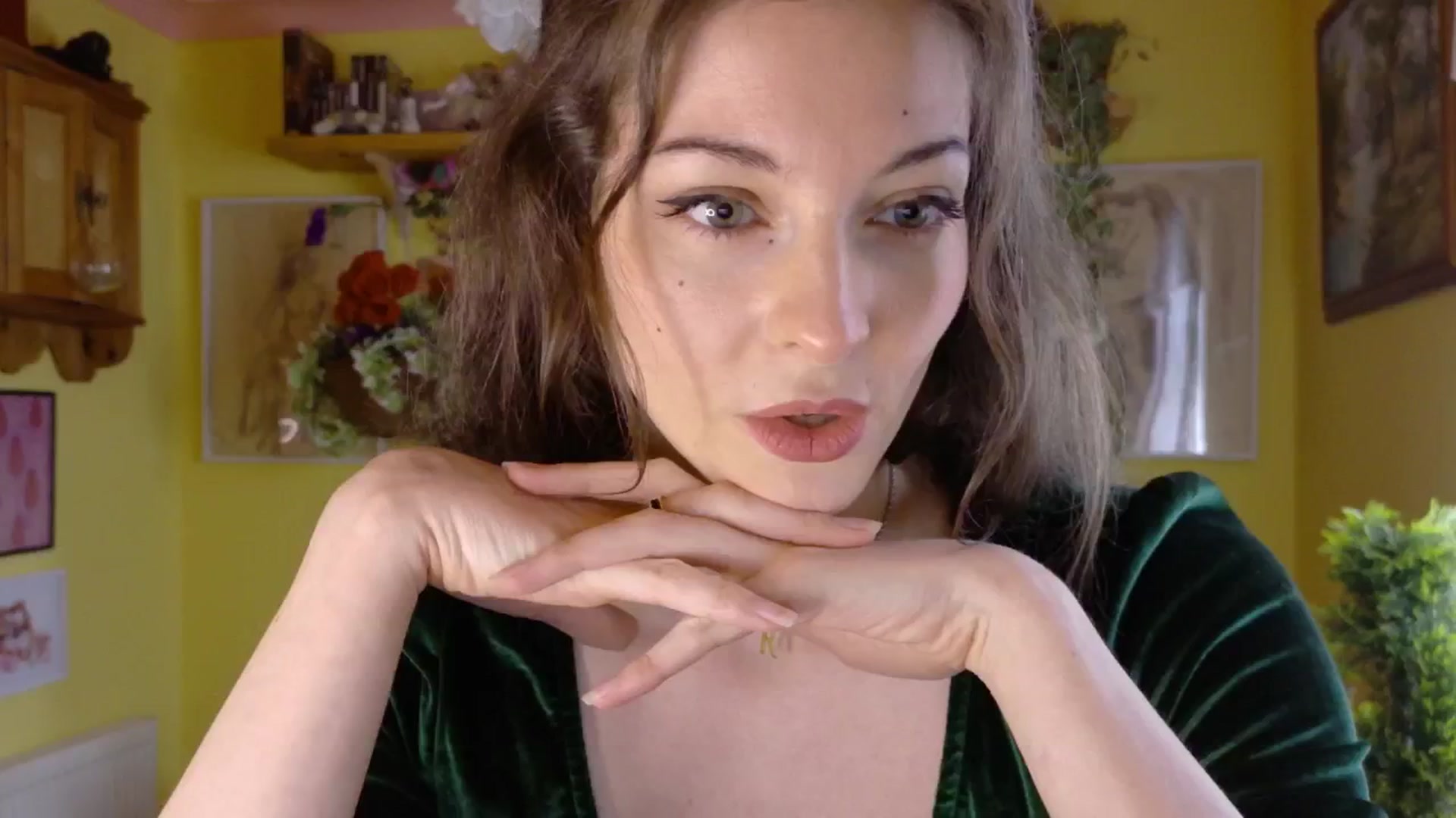 Gallery image thumbnail from sylksiren's myfreecams stream on, 05/27/2025, 14:11 image 20 of 20