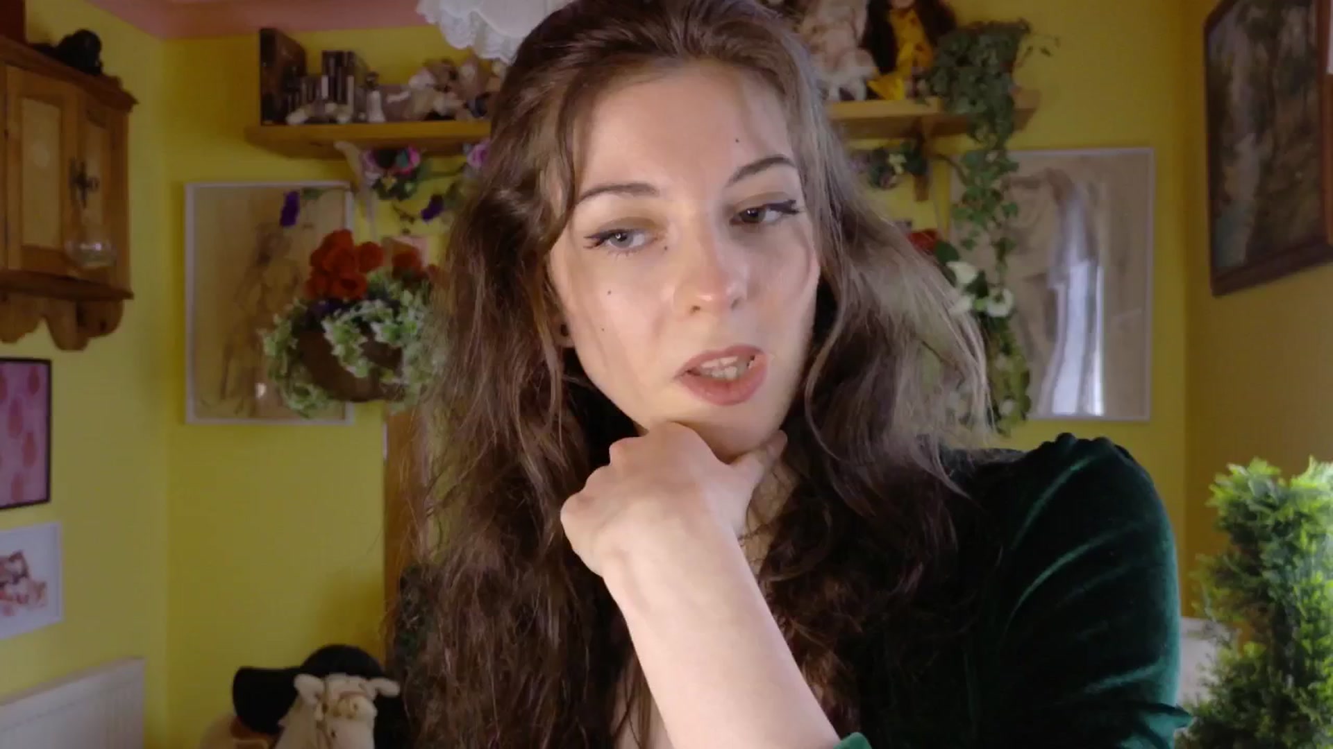 Gallery image thumbnail from sylksiren's myfreecams stream on, 05/27/2025, 14:40 image 6 of 20
