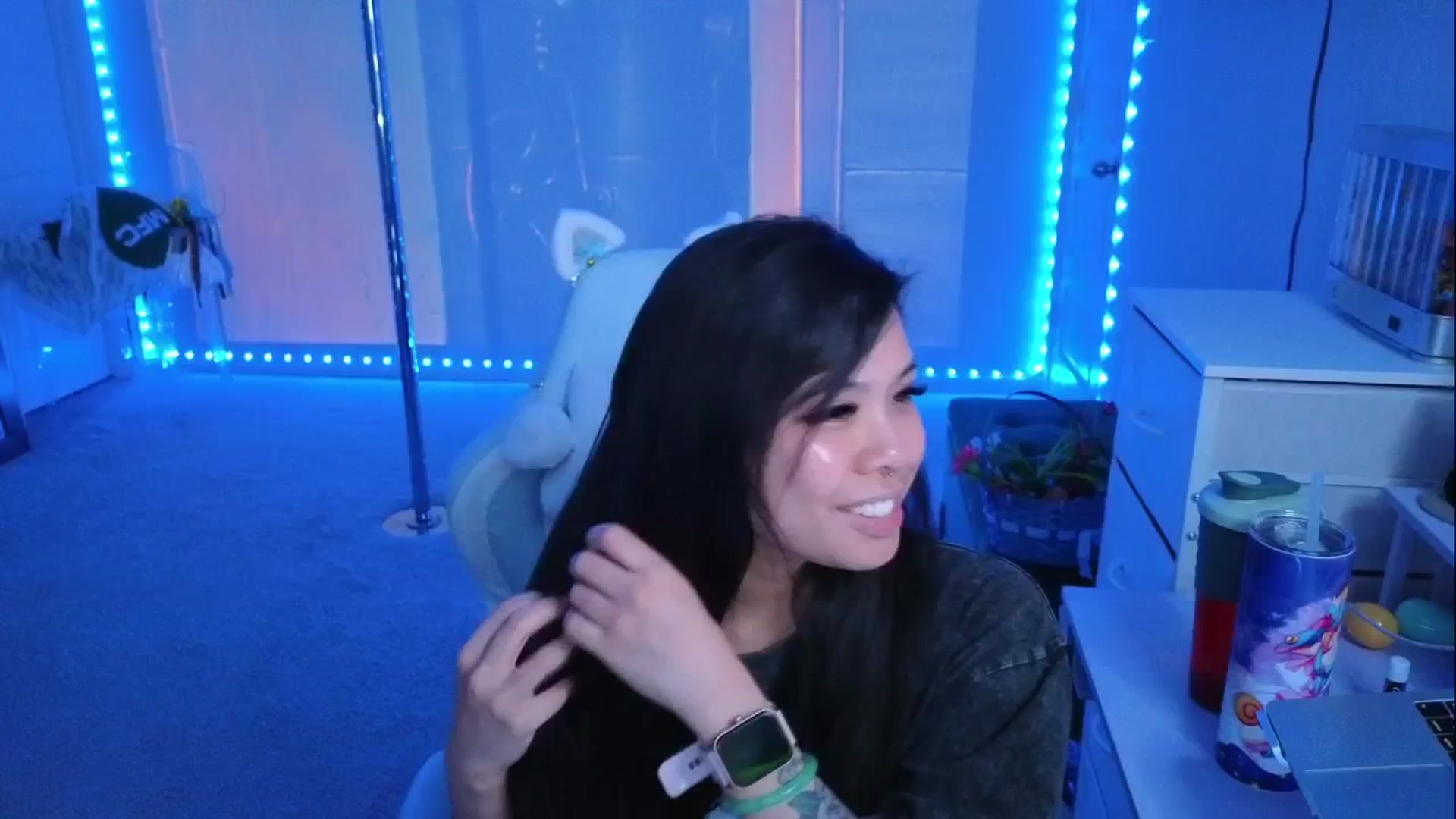 Gallery image thumbnail from tapatio's myfreecams stream on, 04/13/2026, 05:32 image 2 of 20