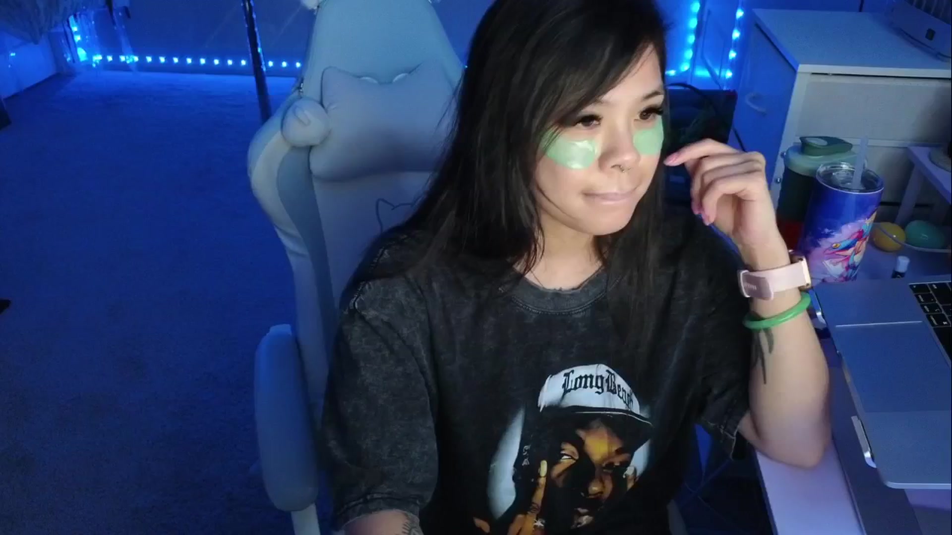 Gallery image thumbnail from tapatio's myfreecams stream on, 04/13/2026, 05:32 image 1 of 20
