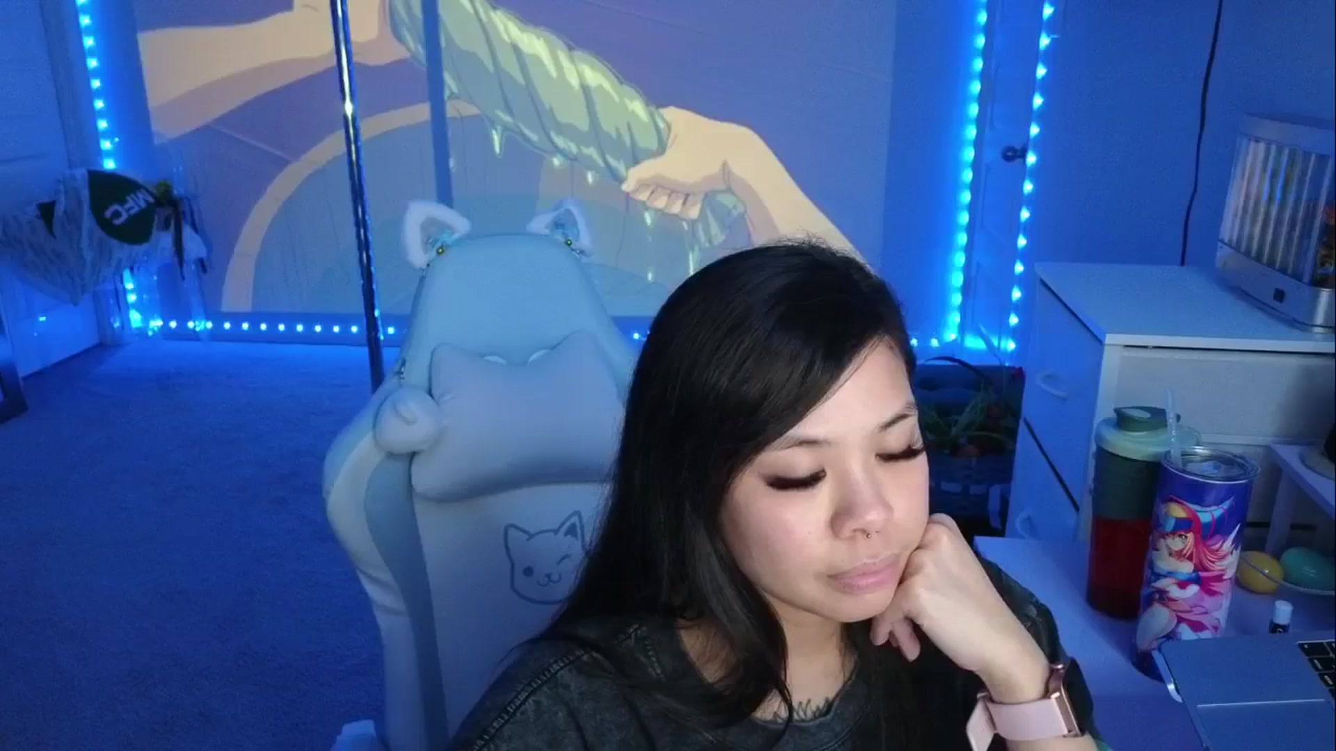 Gallery image thumbnail from tapatio's myfreecams stream on, 04/13/2026, 05:32 image 13 of 20