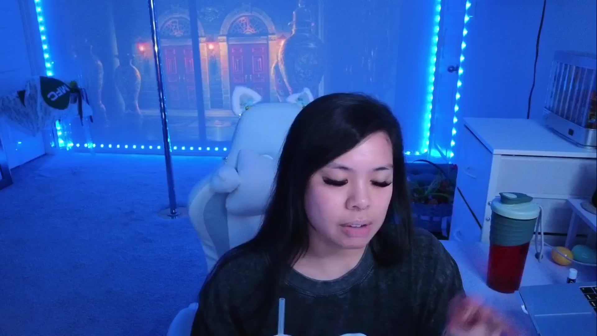 Gallery image thumbnail from tapatio's myfreecams stream on, 04/13/2026, 05:32 image 6 of 20