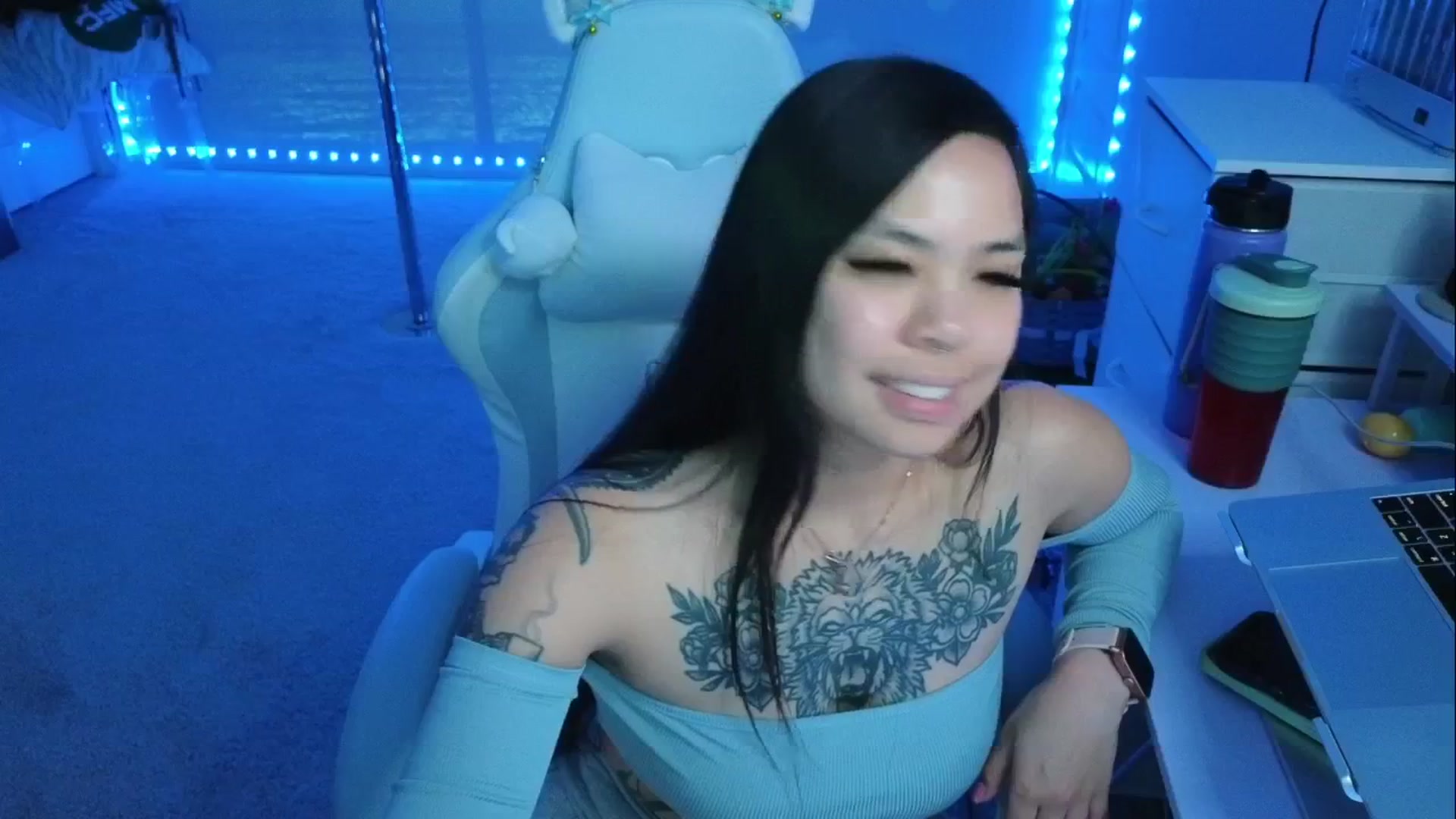 Gallery image thumbnail from tapatio's myfreecams stream on, 04/14/2026, 09:17 image 14 of 20