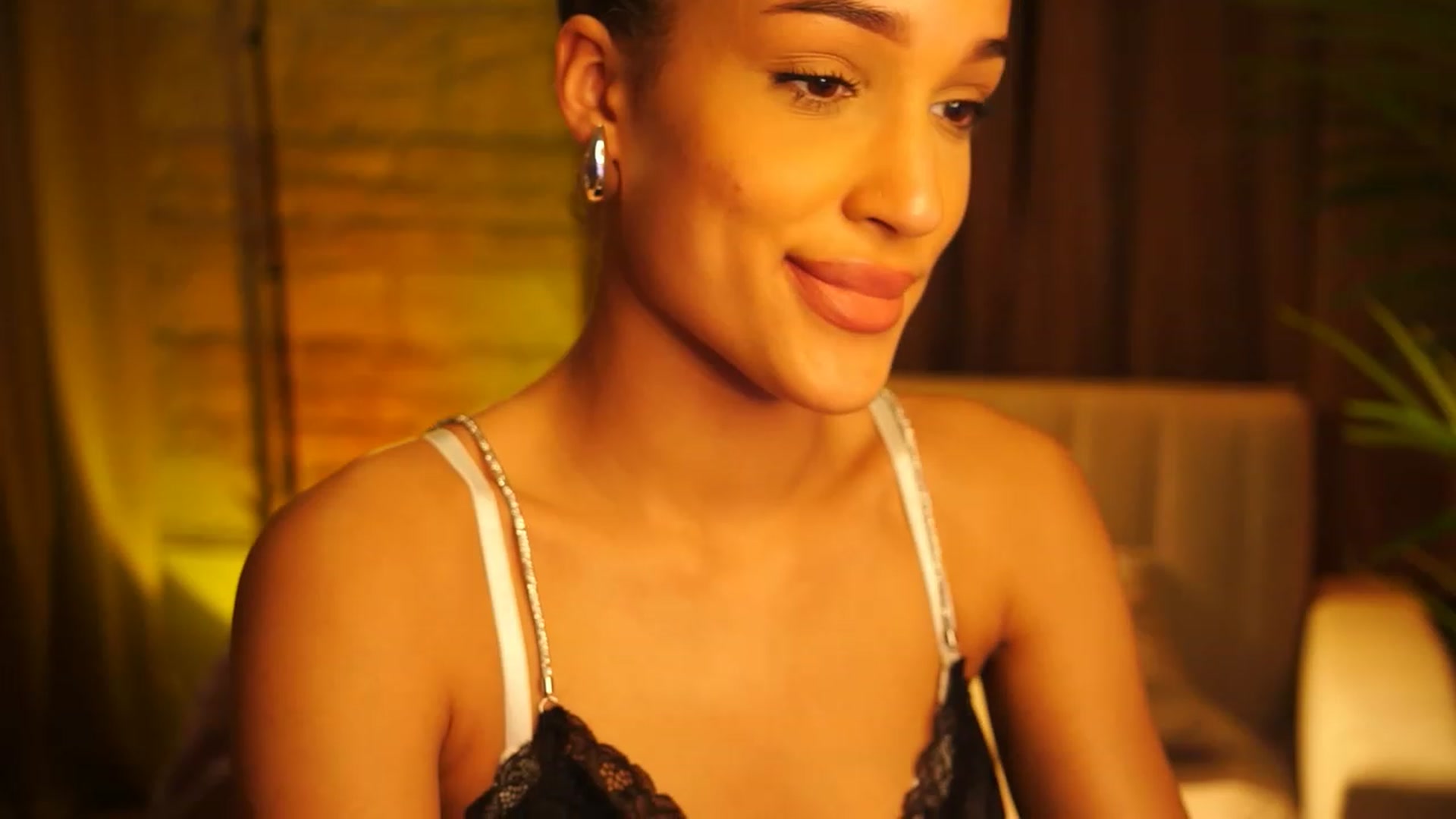 Gallery image thumbnail from tasty_desires's myfreecams stream on, 03/04/2024, 19:50 image 9 of 20