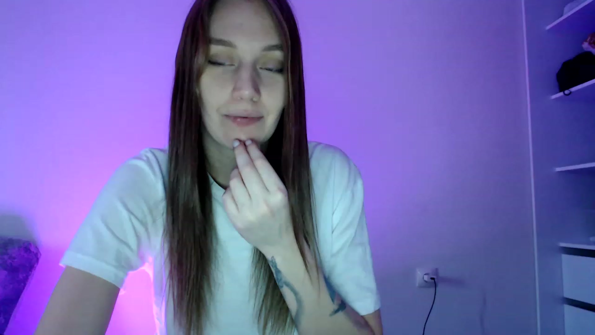 Gallery image thumbnail from tastylikecola's myfreecams stream on, 01/23/2023, 09:08 image 18 of 20