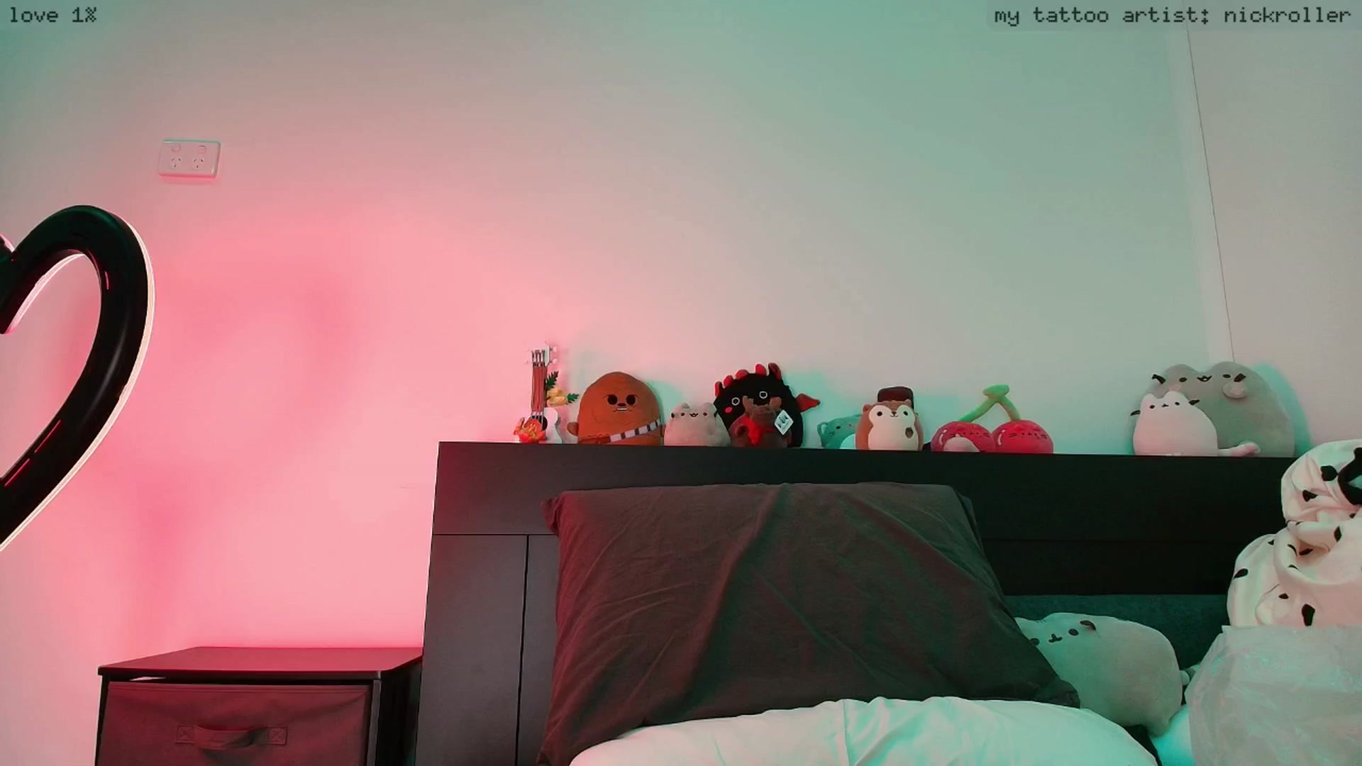 Gallery image thumbnail from tatroom's myfreecams stream on, 03/08/2026, 24:33 image 3 of 20