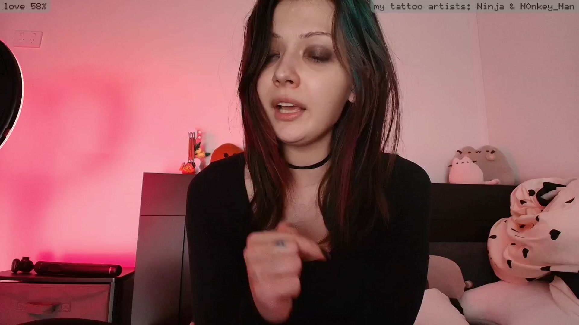 Gallery image thumbnail from tatroom's myfreecams stream on, 03/08/2026, 07:19 image 3 of 20