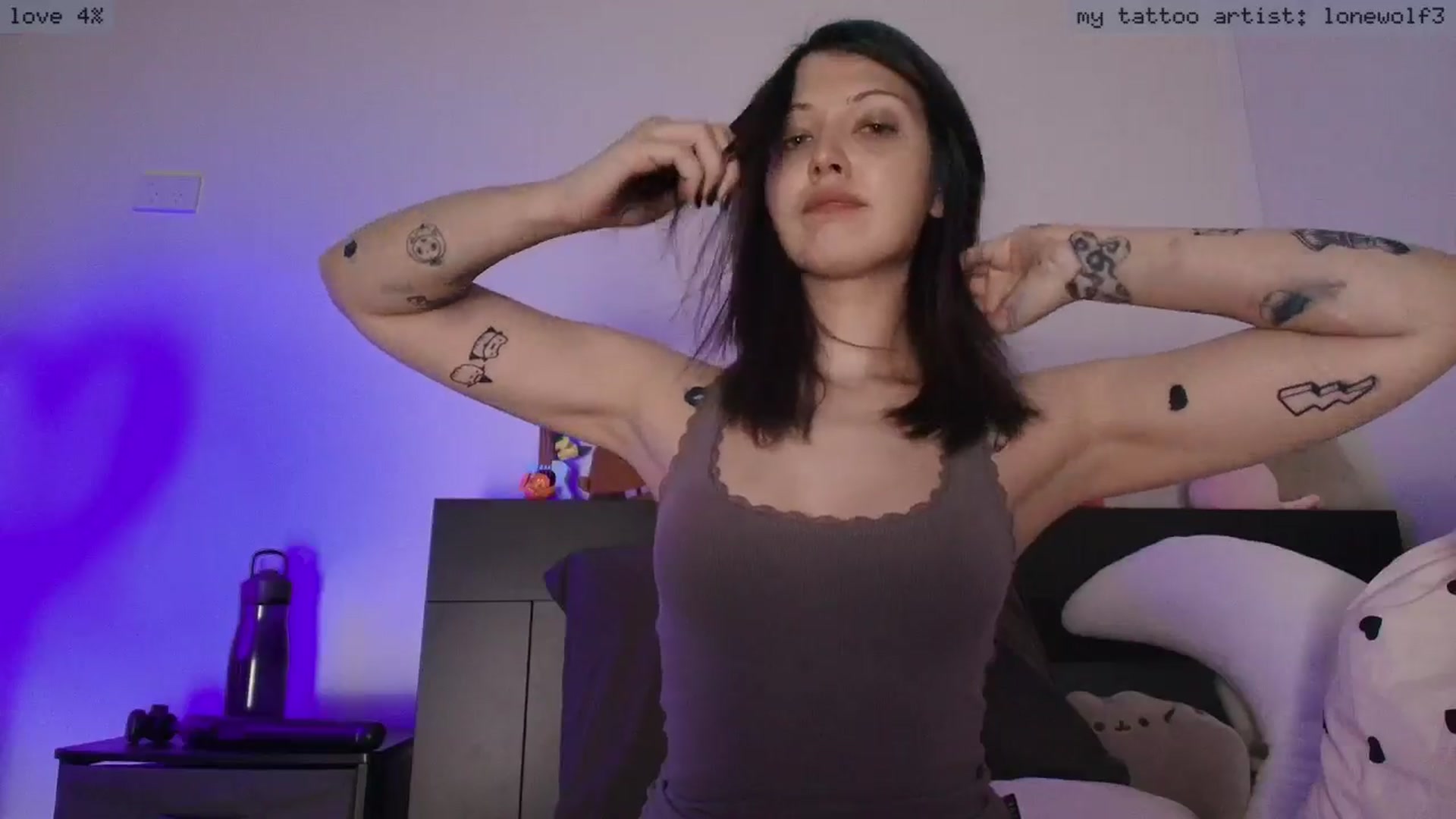 Gallery image thumbnail from tatroom's myfreecams stream on, 03/08/2026, 23:23 image 6 of 20
