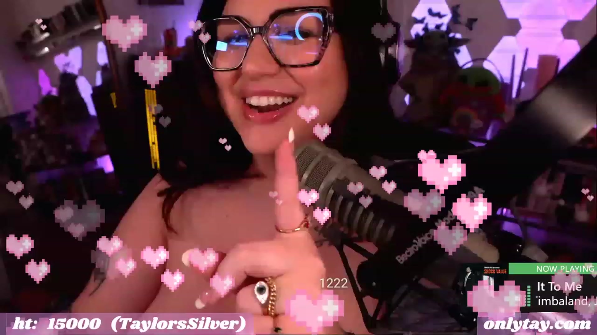 Gallery image thumbnail from taylor's myfreecams stream on, 04/08/2023, 02:28 image 16 of 20