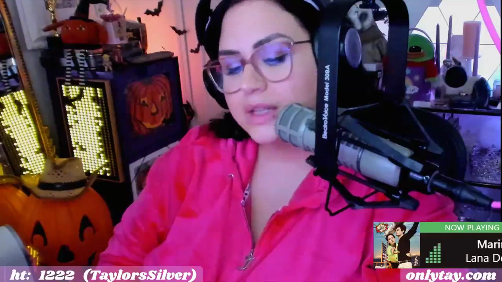 Gallery image thumbnail from taylor's myfreecams stream on, 11/04/2023, 02:01 image 10 of 20