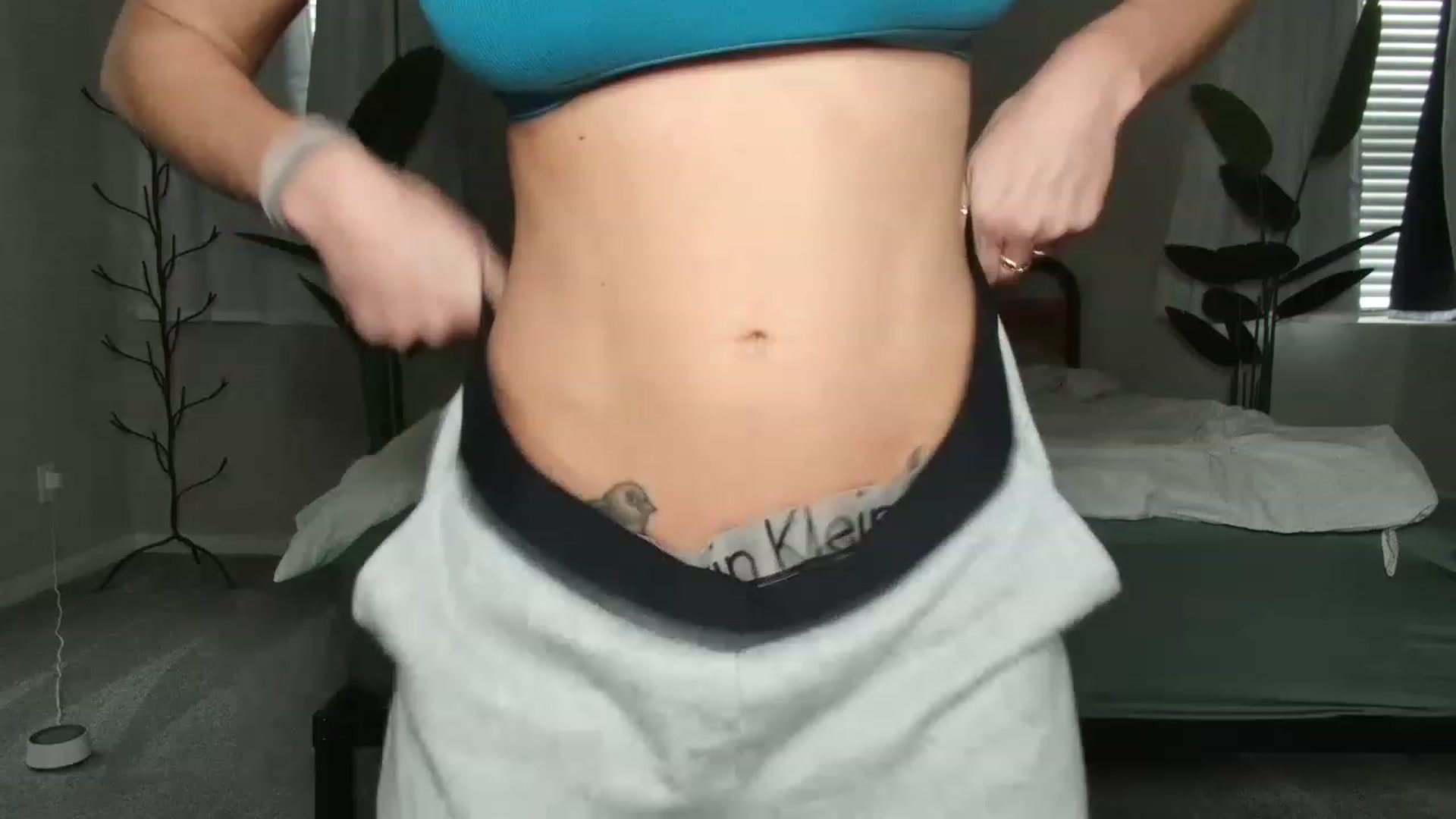 Gallery image thumbnail from tea_for_2's myfreecams stream on, 12/01/2022, 16:24 image 6 of 20