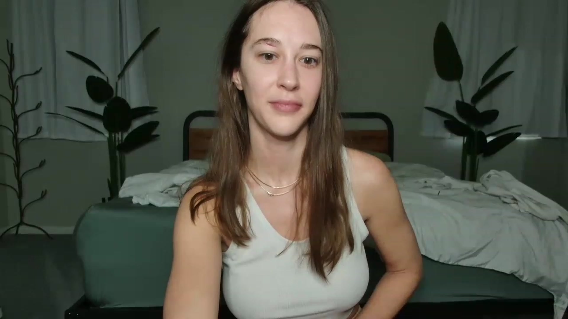 Gallery image thumbnail from tea_for_2's myfreecams stream on, 12/05/2022, 15:47 image 9 of 20