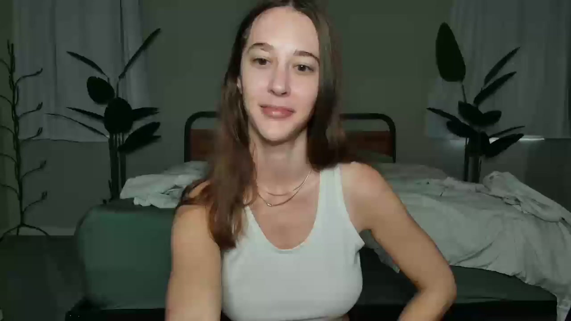 Gallery image thumbnail from tea_for_2's myfreecams stream on, 12/05/2022, 15:47 image 17 of 20