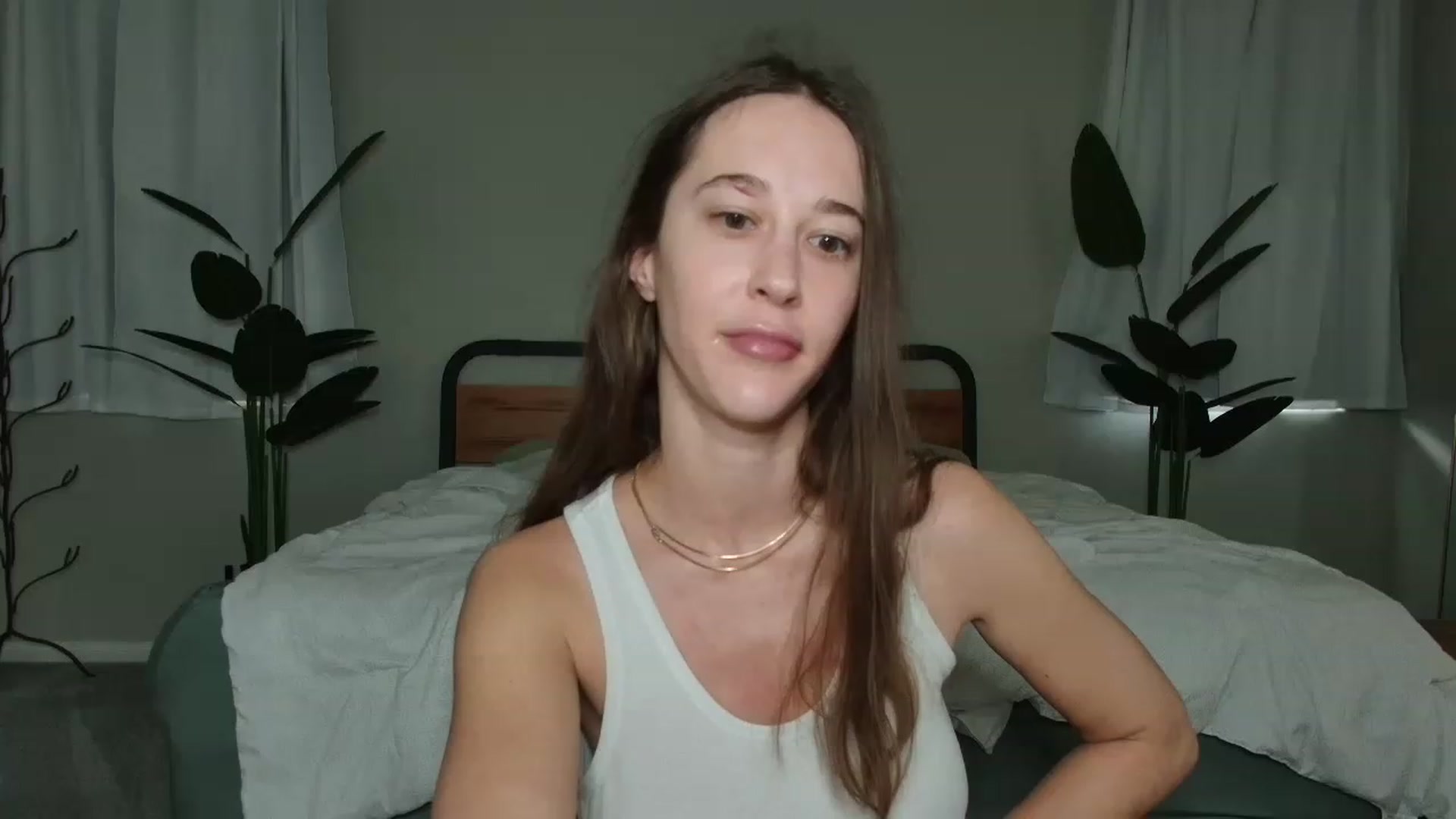 Gallery image thumbnail from tea_for_2's myfreecams stream on, 12/05/2022, 17:57 image 8 of 20