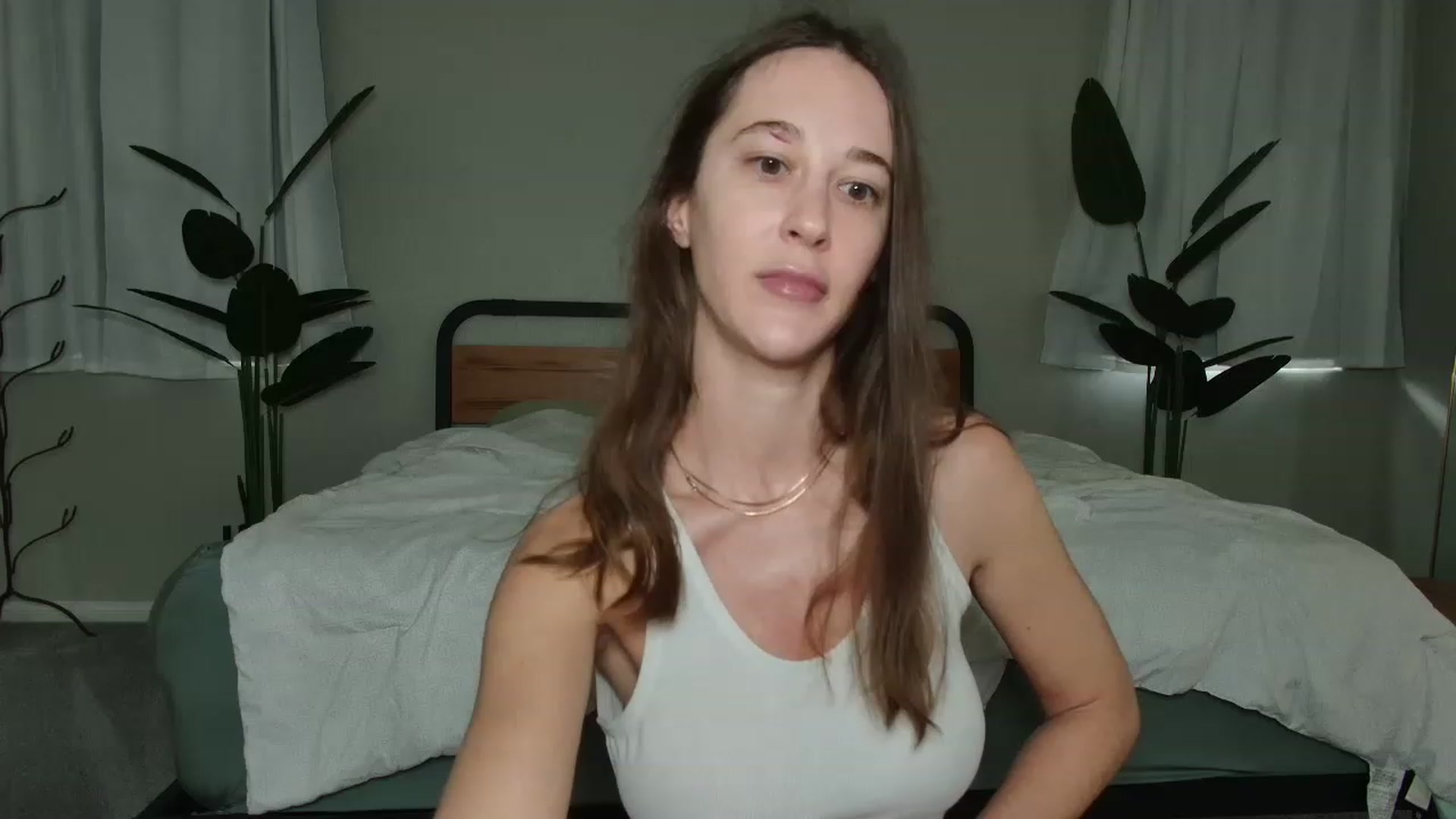 Gallery image thumbnail from tea_for_2's myfreecams stream on, 12/05/2022, 17:57 image 9 of 20