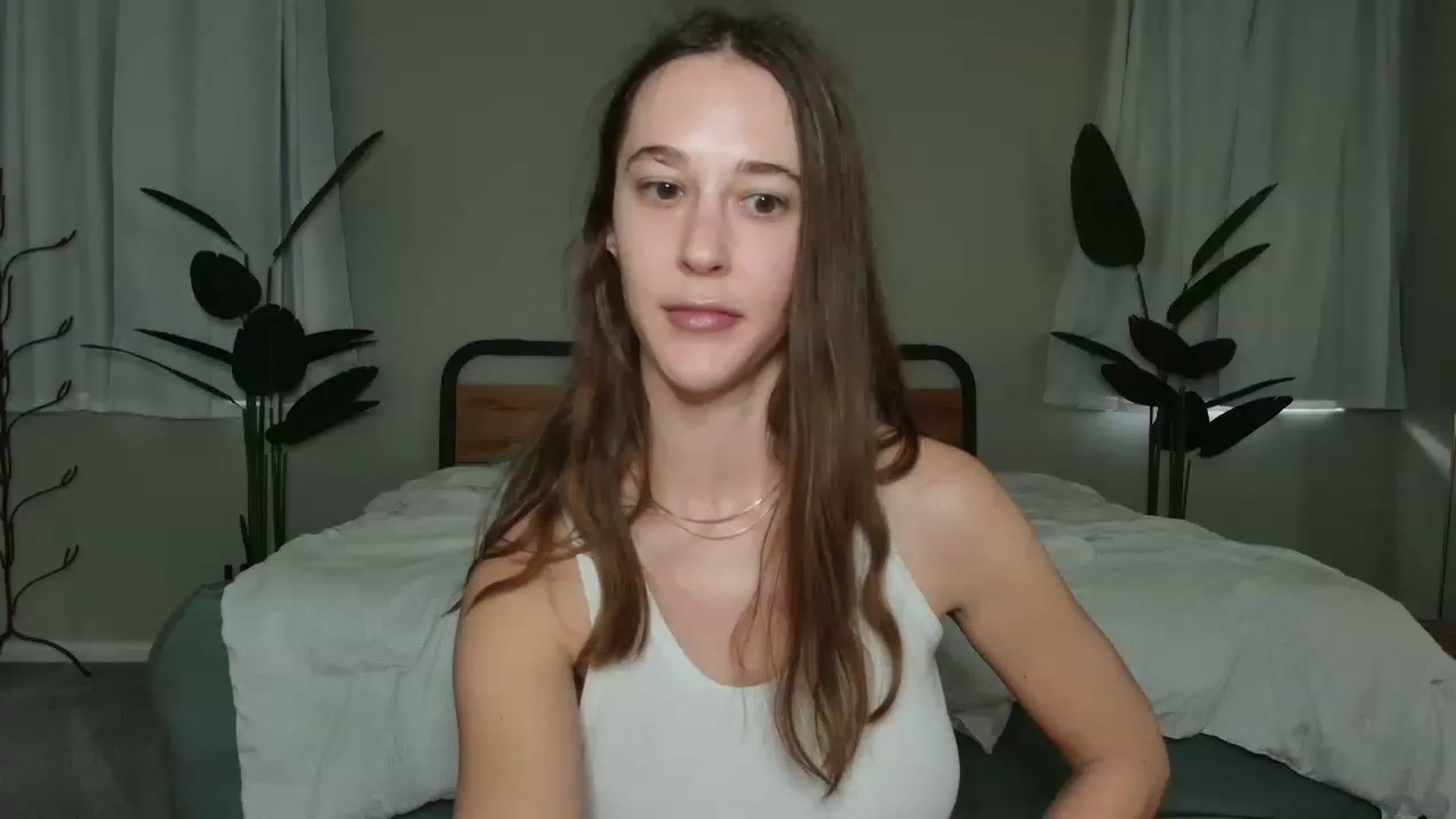 Gallery image thumbnail from tea_for_2's myfreecams stream on, 12/05/2022, 17:57 image 7 of 20