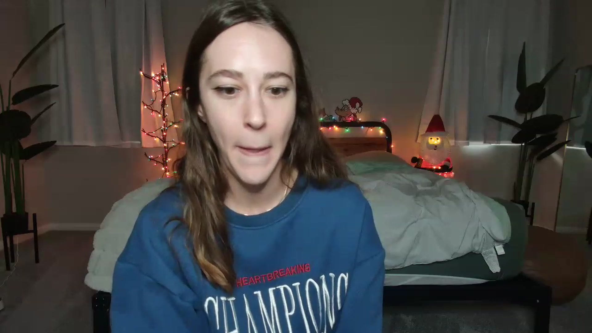 Gallery image thumbnail from tea_for_2's myfreecams stream on, 12/11/2022, 18:48 image 17 of 20