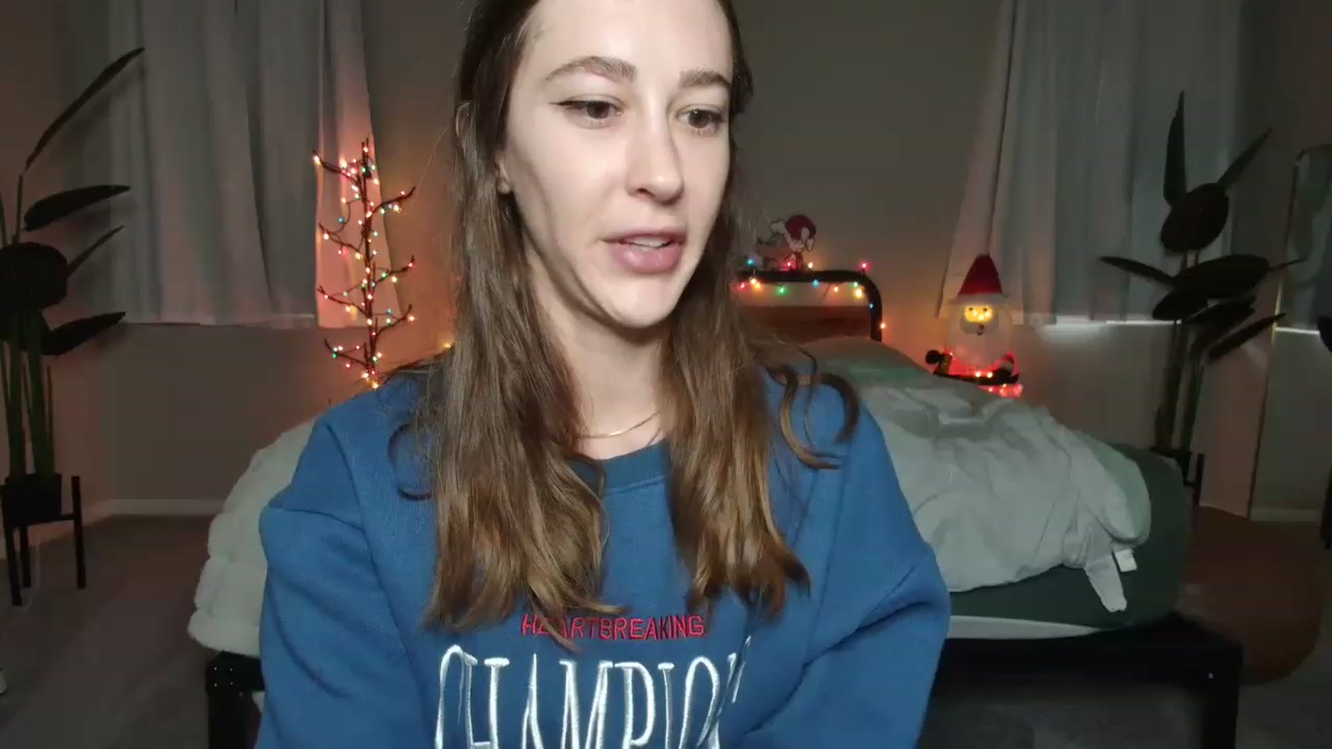 Gallery image thumbnail from tea_for_2's myfreecams stream on, 12/11/2022, 18:48 image 11 of 20