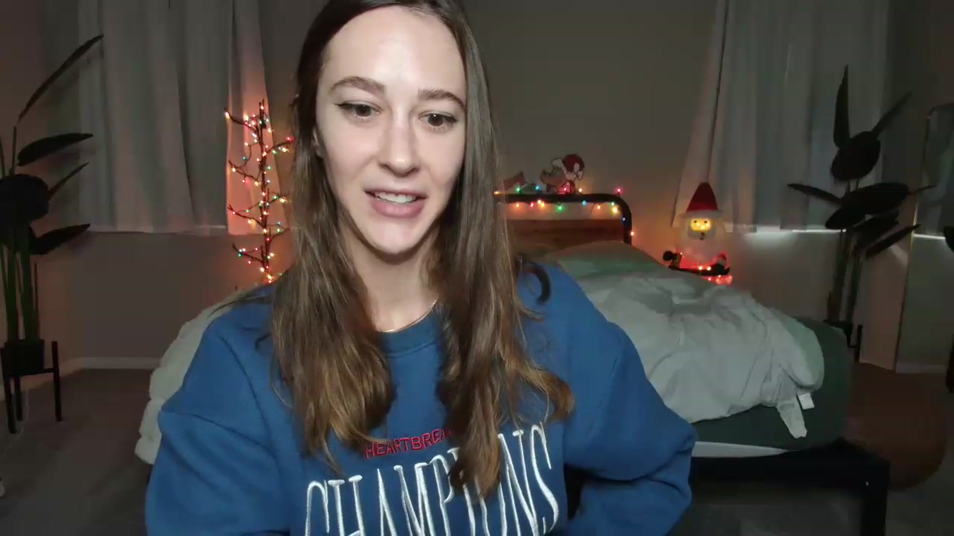 Gallery image thumbnail from tea_for_2's myfreecams stream on, 12/11/2022, 18:48 image 13 of 20
