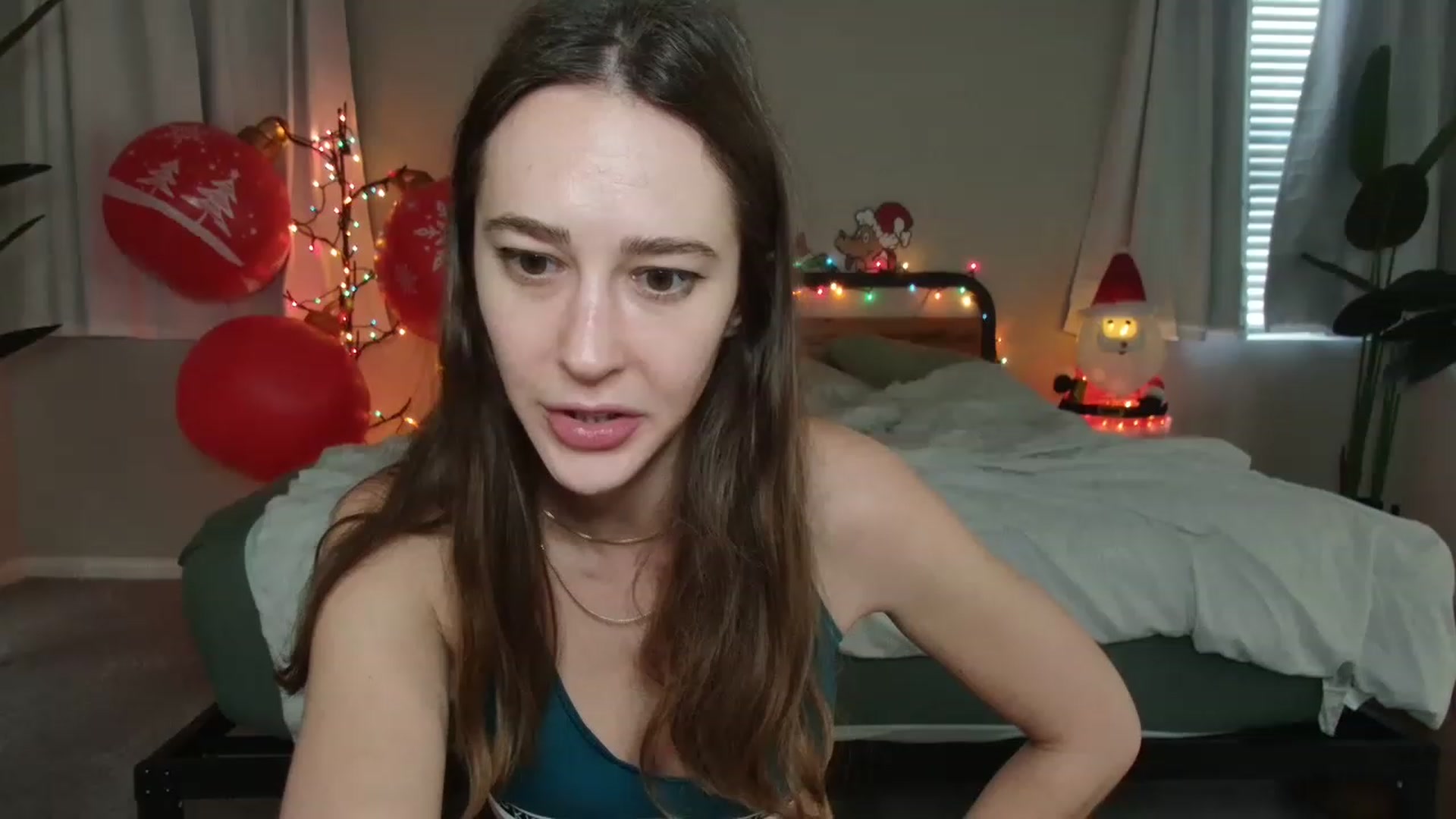Gallery image thumbnail from tea_for_2's myfreecams stream on, 12/21/2022, 16:40 image 20 of 20