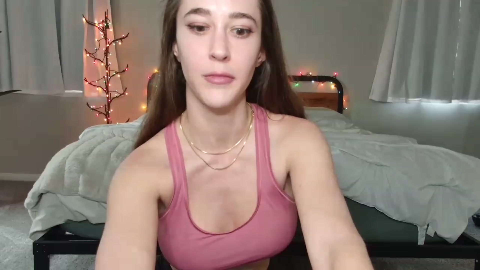 Gallery image thumbnail from tea_for_2's myfreecams stream on, 01/17/2023, 18:34 image 18 of 20