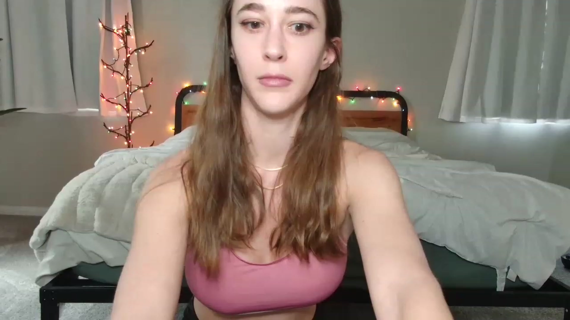 Gallery image thumbnail from tea_for_2's myfreecams stream on, 01/17/2023, 18:34 image 16 of 20