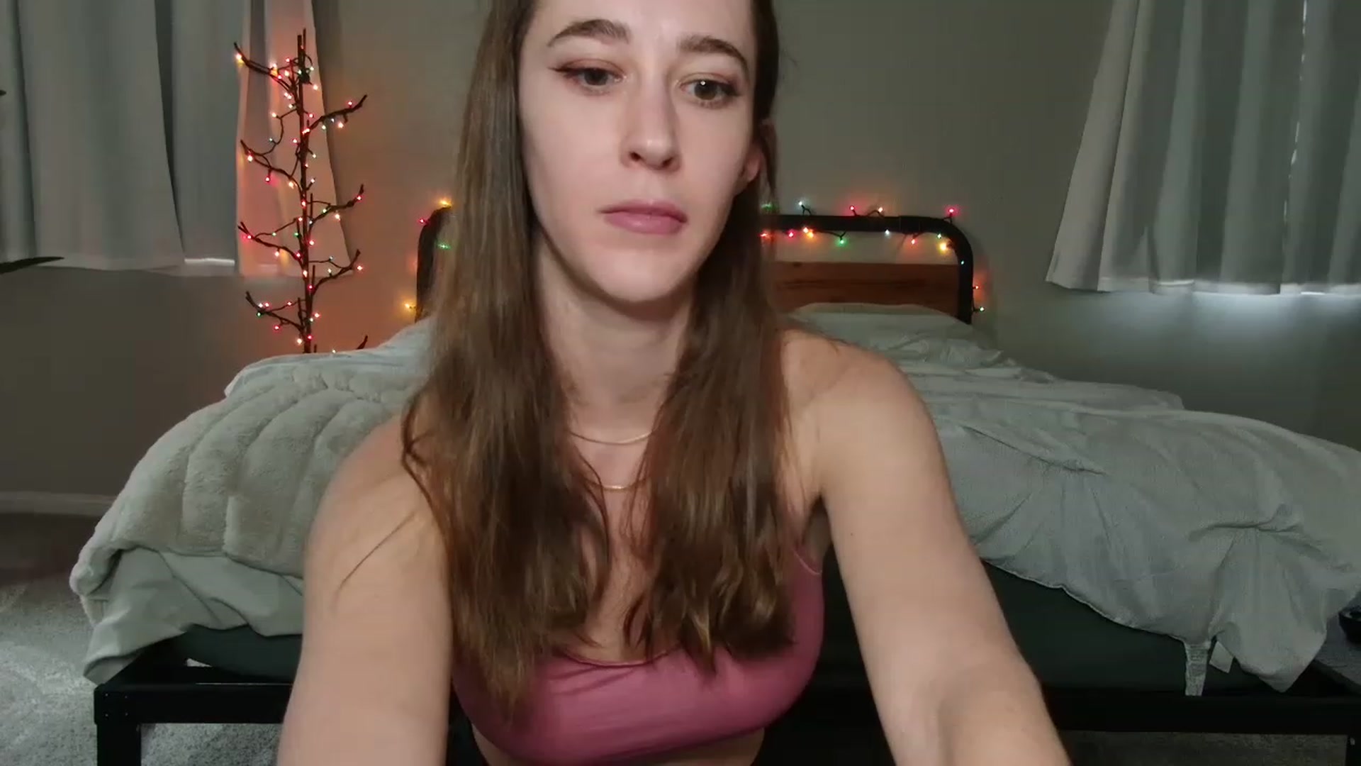 Gallery image thumbnail from tea_for_2's myfreecams stream on, 01/17/2023, 18:34 image 17 of 20