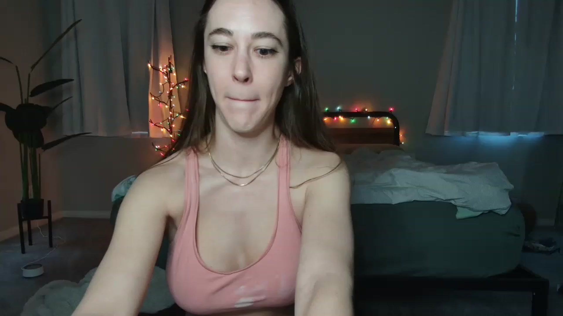 Gallery image thumbnail from tea_for_2's myfreecams stream on, 02/13/2023, 15:45 image 19 of 20