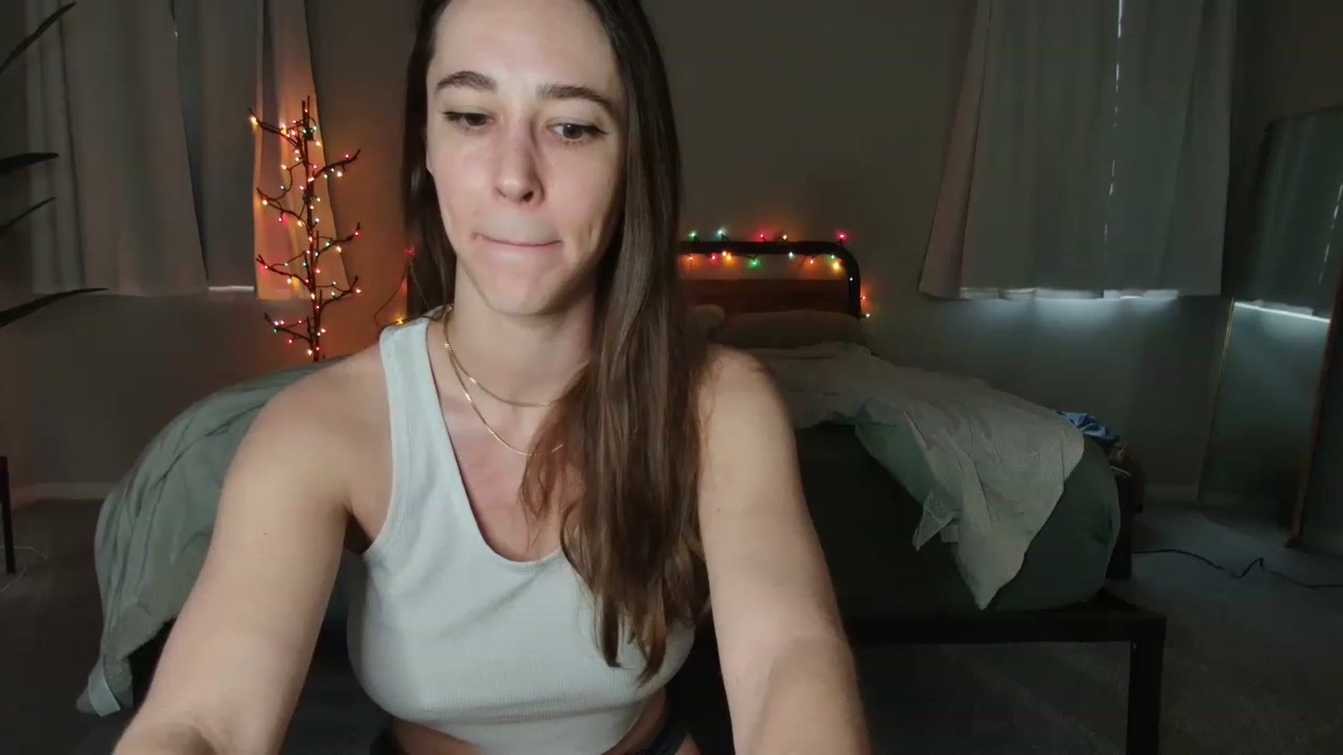 Gallery image thumbnail from tea_for_2's myfreecams stream on, 02/24/2023, 16:19 image 1 of 20