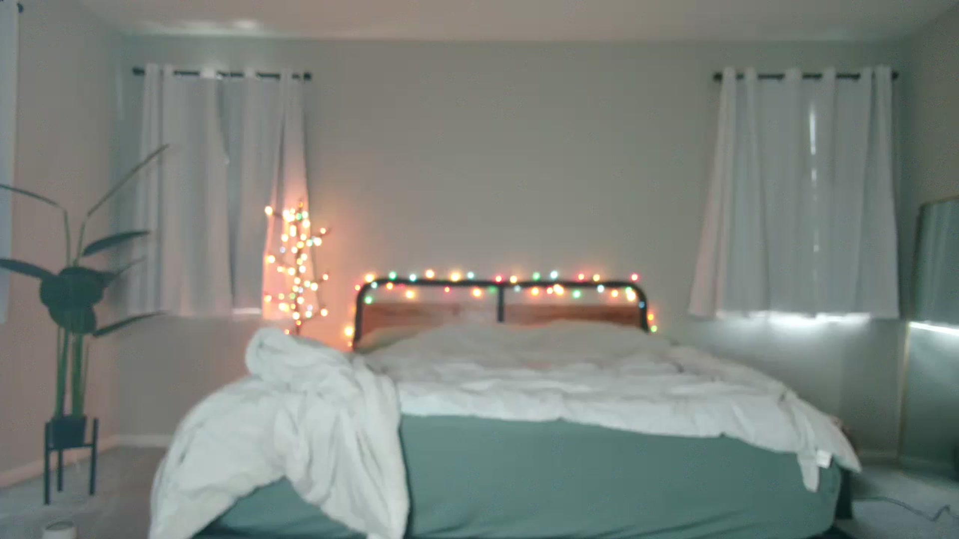 Gallery image thumbnail from tea_for_2's myfreecams stream on, 02/25/2023, 15:43 image 4 of 20