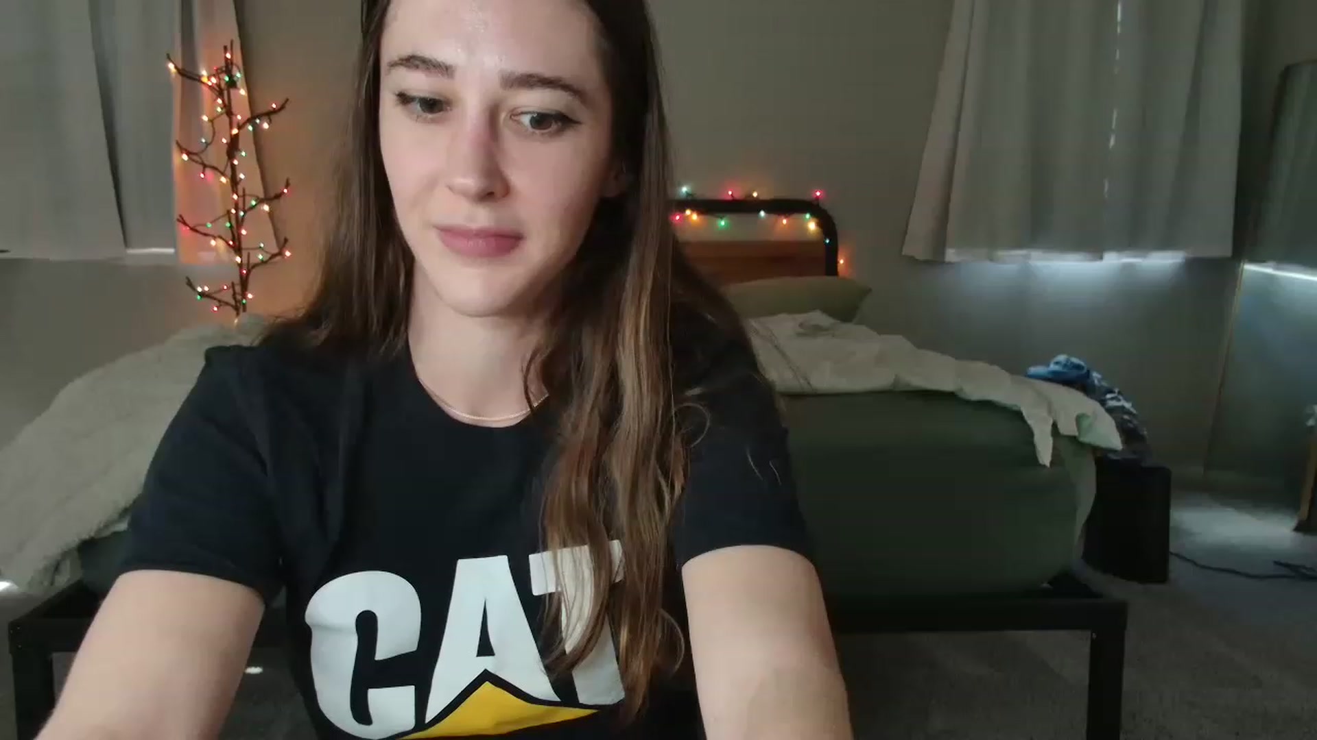 Gallery image thumbnail from tea_for_2's myfreecams stream on, 03/04/2023, 20:13 image 1 of 20