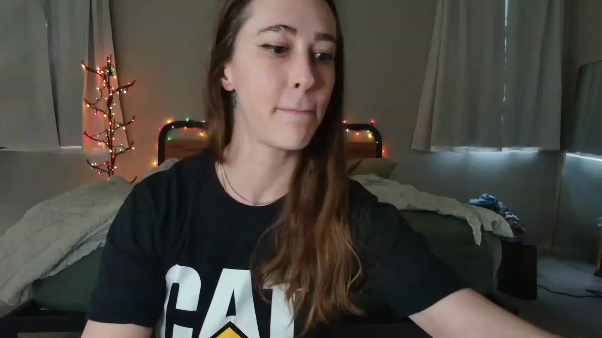 Gallery image thumbnail from tea_for_2's myfreecams stream on, 03/04/2023, 20:13 image 18 of 20