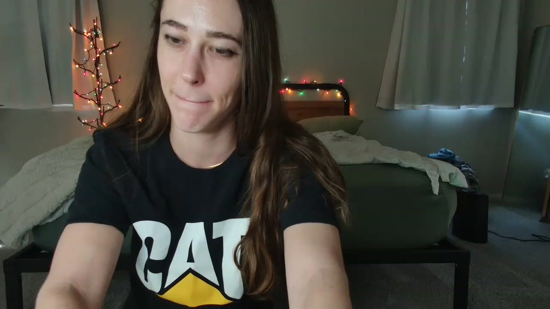 Gallery image thumbnail from tea_for_2's myfreecams stream on, 03/04/2023, 20:13 image 10 of 20