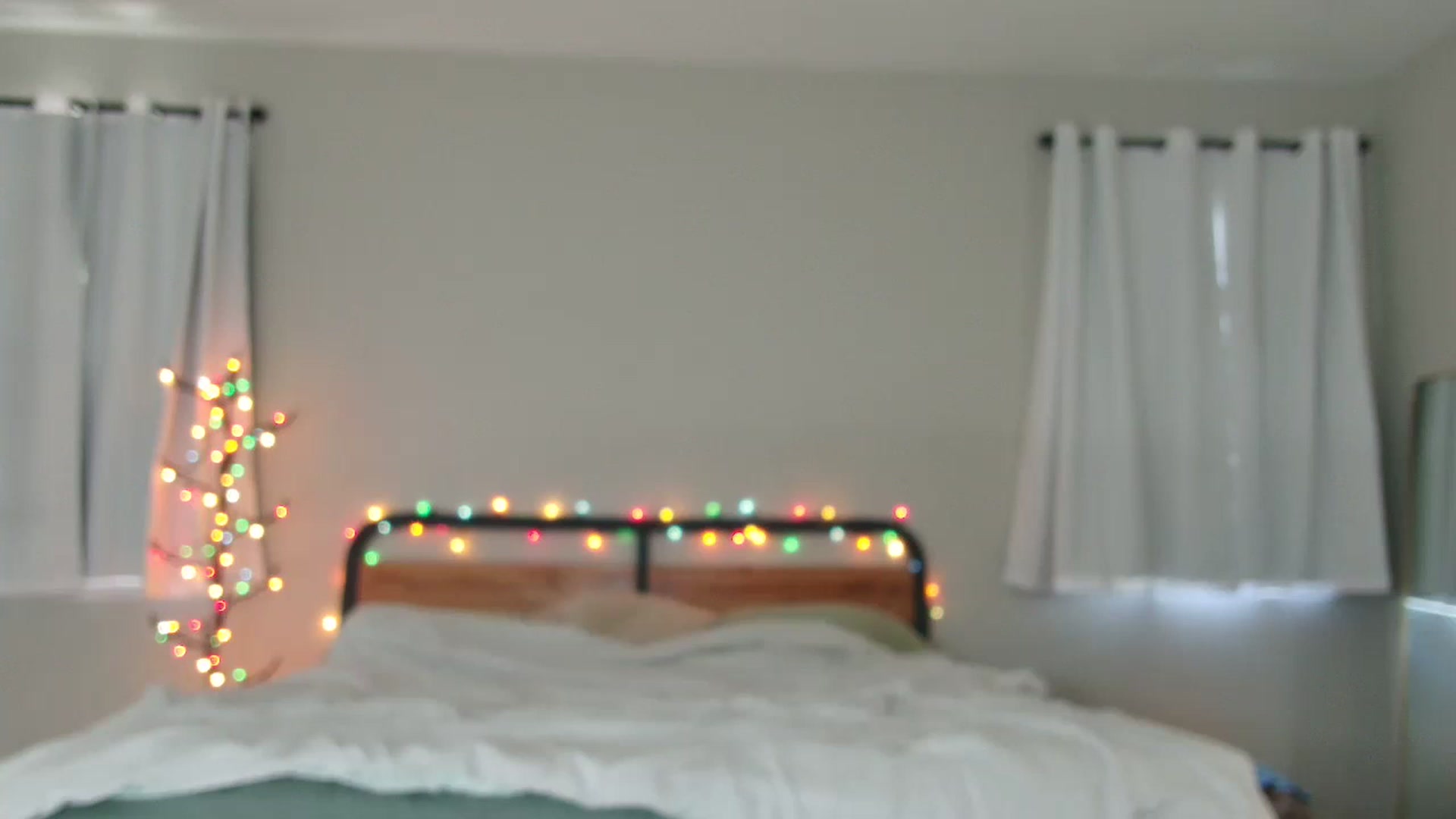 Gallery image thumbnail from tea_for_2's myfreecams stream on, 03/06/2023, 18:59 image 16 of 20