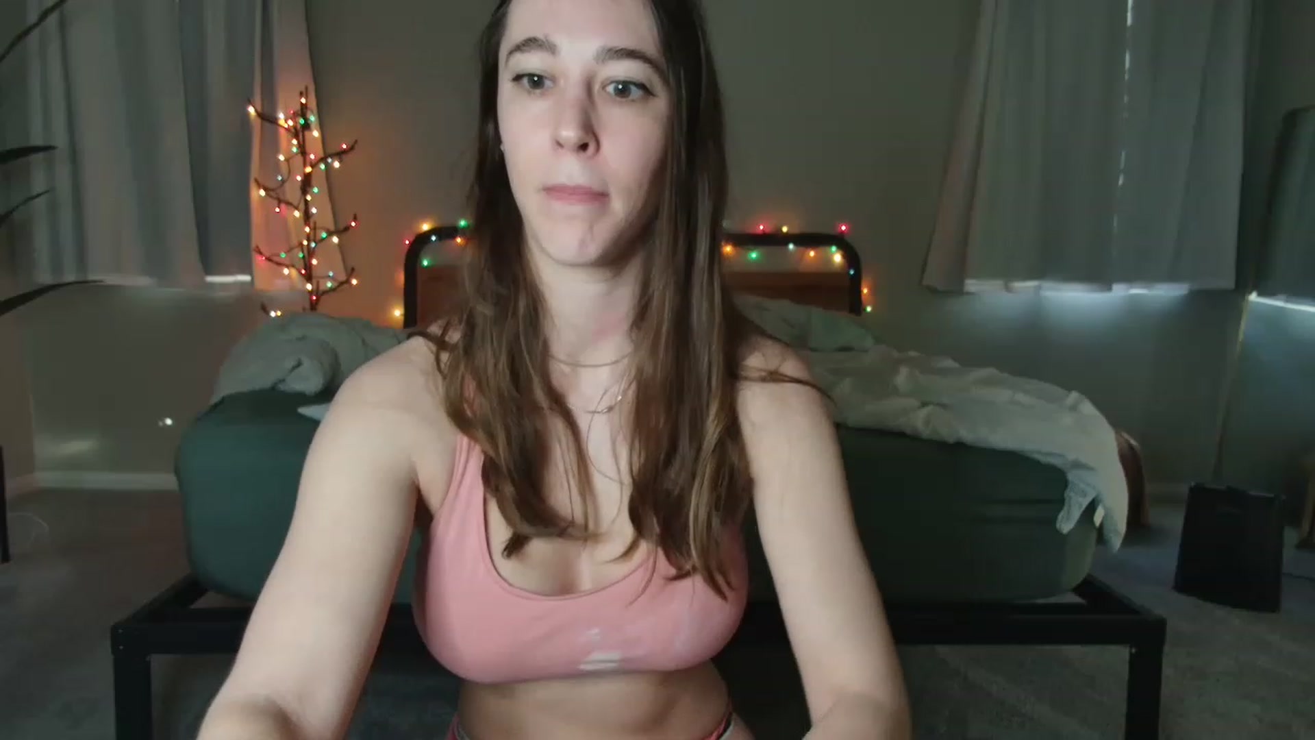 Gallery image thumbnail from tea_for_2's myfreecams stream on, 03/12/2023, 16:21 image 20 of 20
