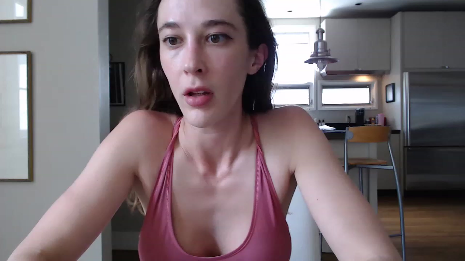 Gallery image thumbnail from tea_for_2's myfreecams stream on, 05/08/2023, 17:35 image 19 of 20